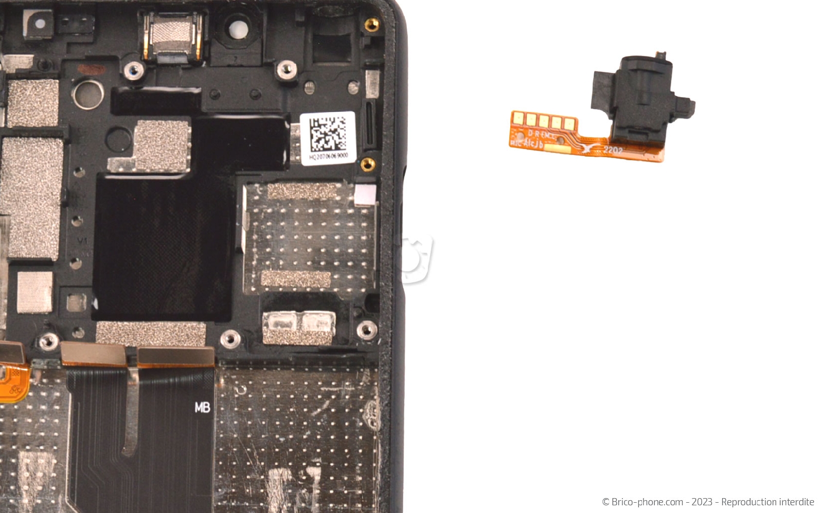 Comment changer le bloc écran sur Xperia 10 III photo 4