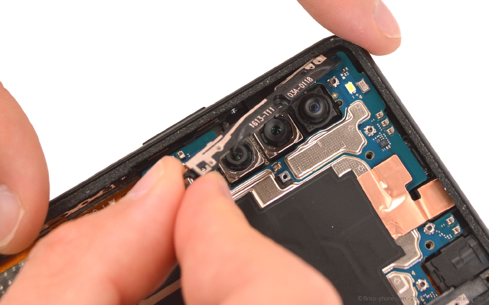 Comment changer le bloc écran sur Xperia 10 III photo 1