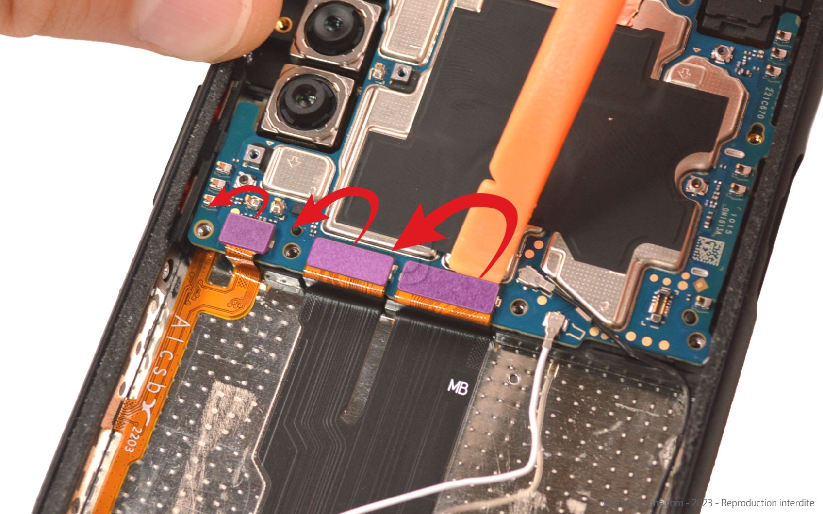 Comment changer le bloc écran sur Xperia 10 III photo 1