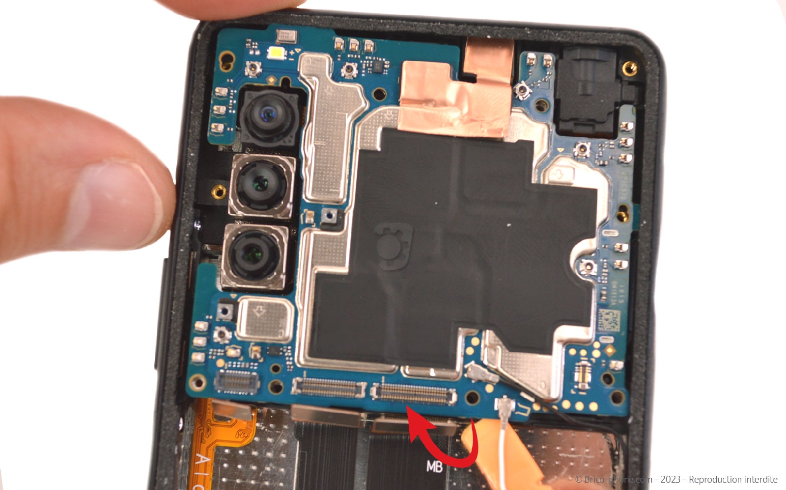 Comment changer le bloc écran sur Xperia 10 III photo 2