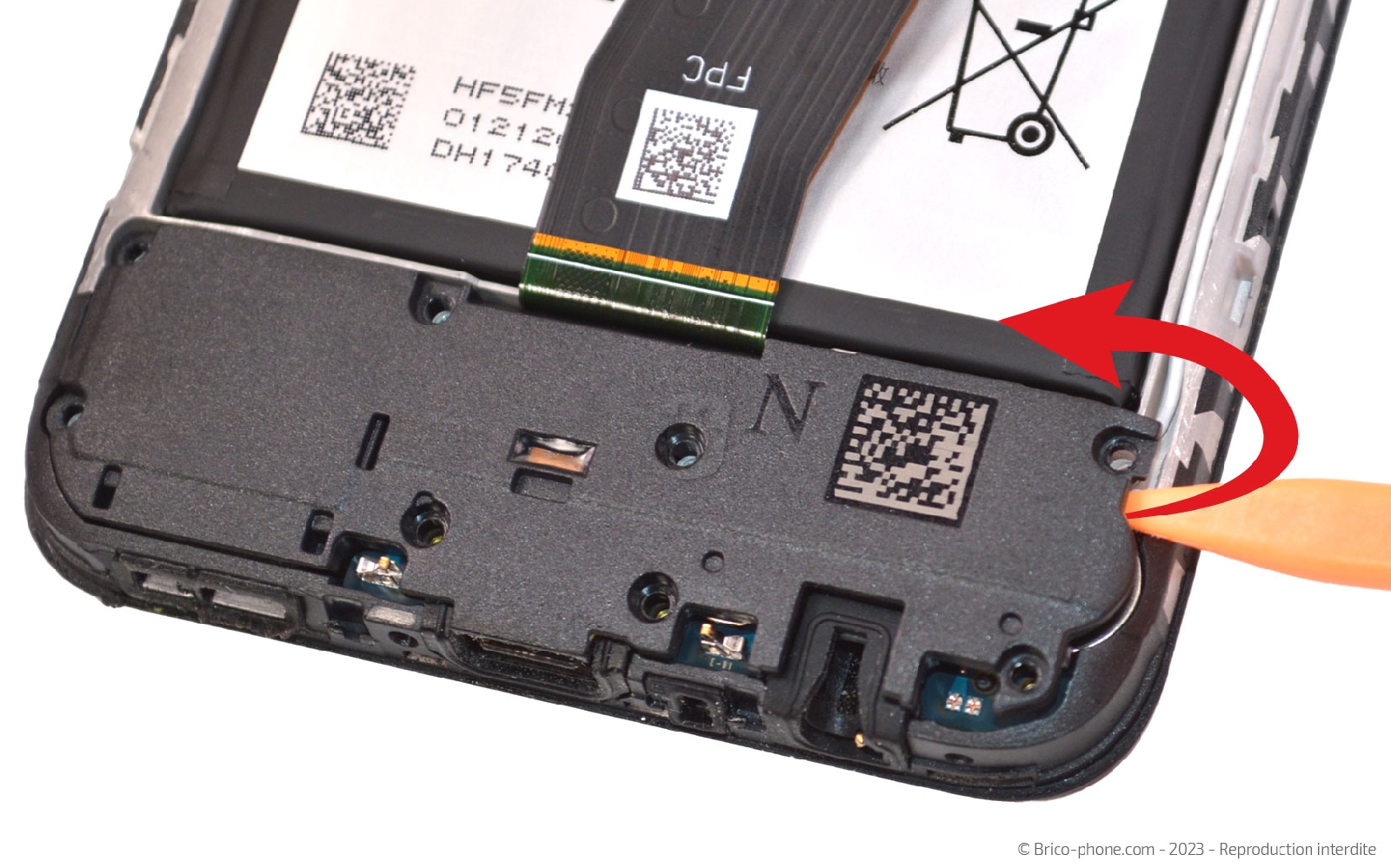 Comment changer le connecteur de charge sur Galaxy A02s photo 2