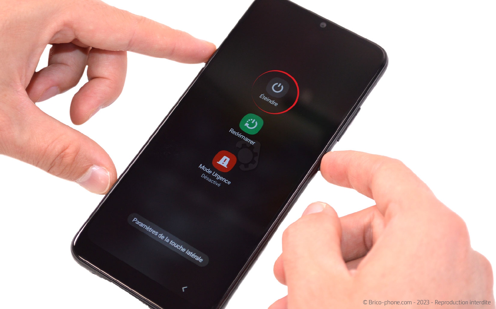 Comment changer le connecteur de charge sur Galaxy A02s photo 2