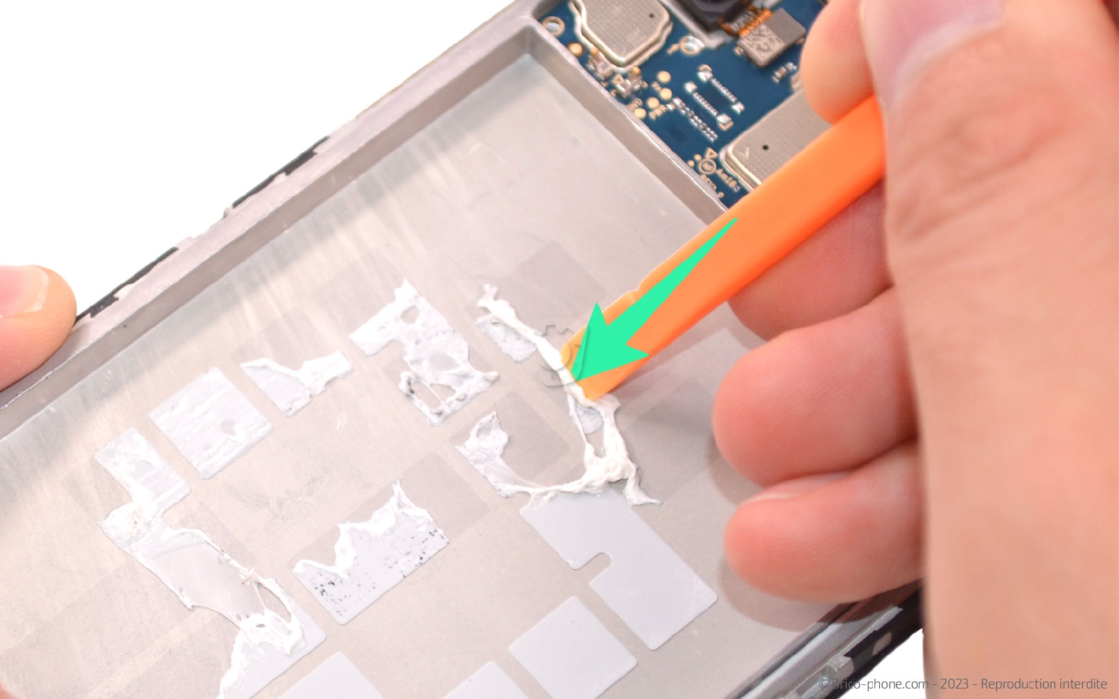 Comment changer la batterie sur Galaxy A02s photo 4