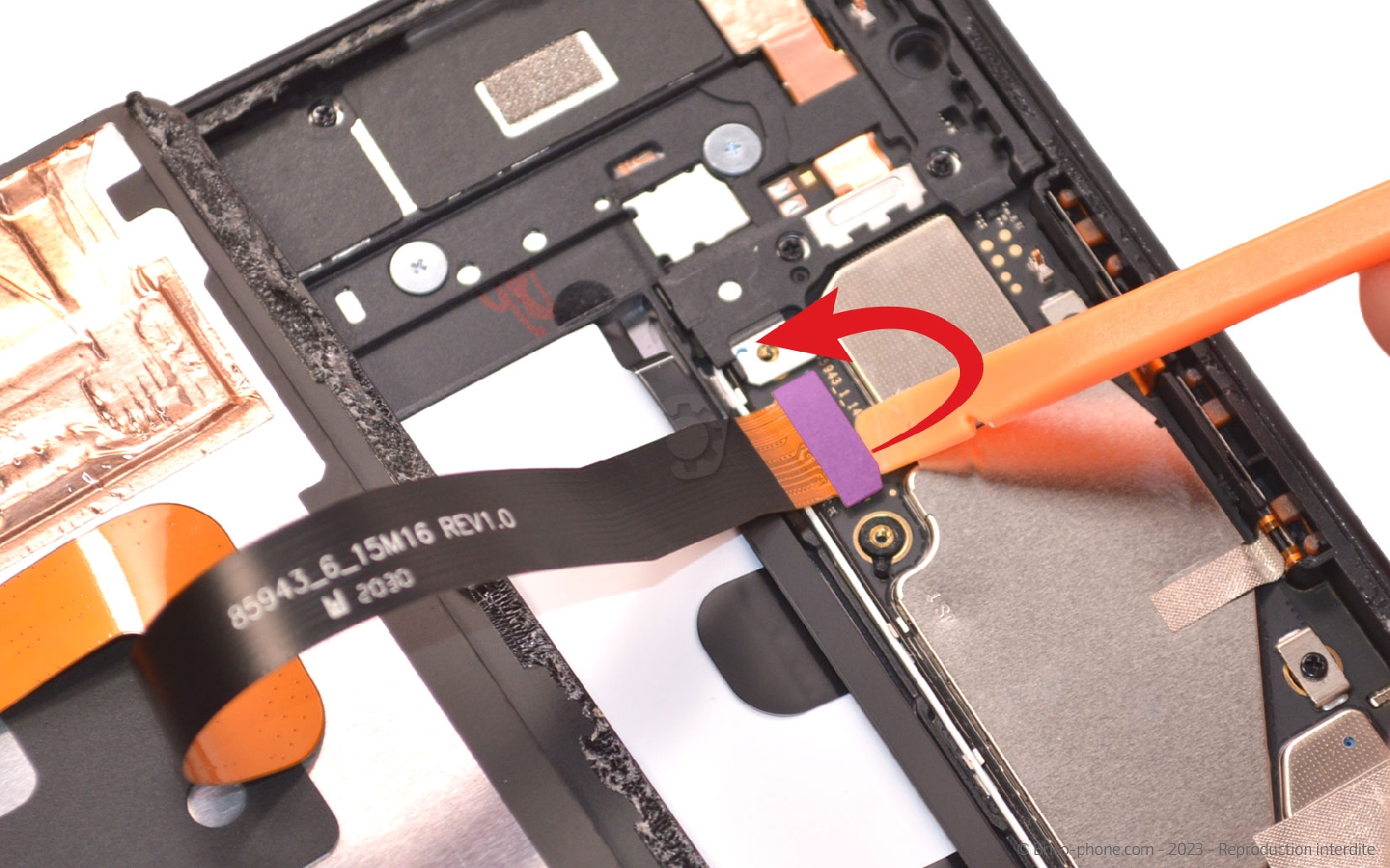 Comment changer l'écran (vitre + LCD) sur Galaxy Tab A7 10-4 (SM-T500-SM-T505) photo 3