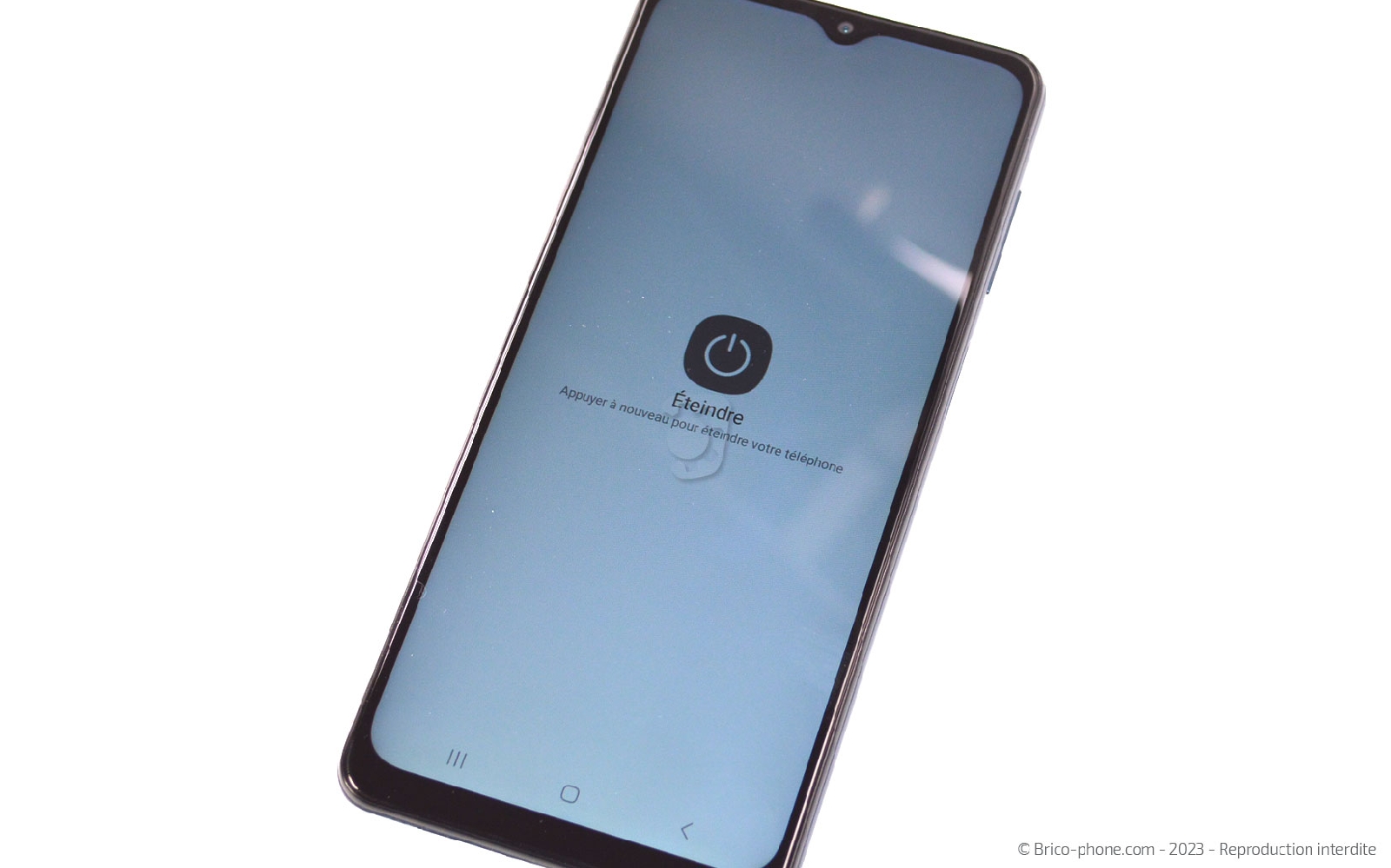 Comment changer la batterie sur Galaxy M12 photo 4