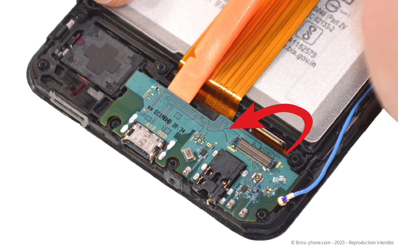 Comment remplacer le connecteur de charge sur Galaxy M12 photo 1