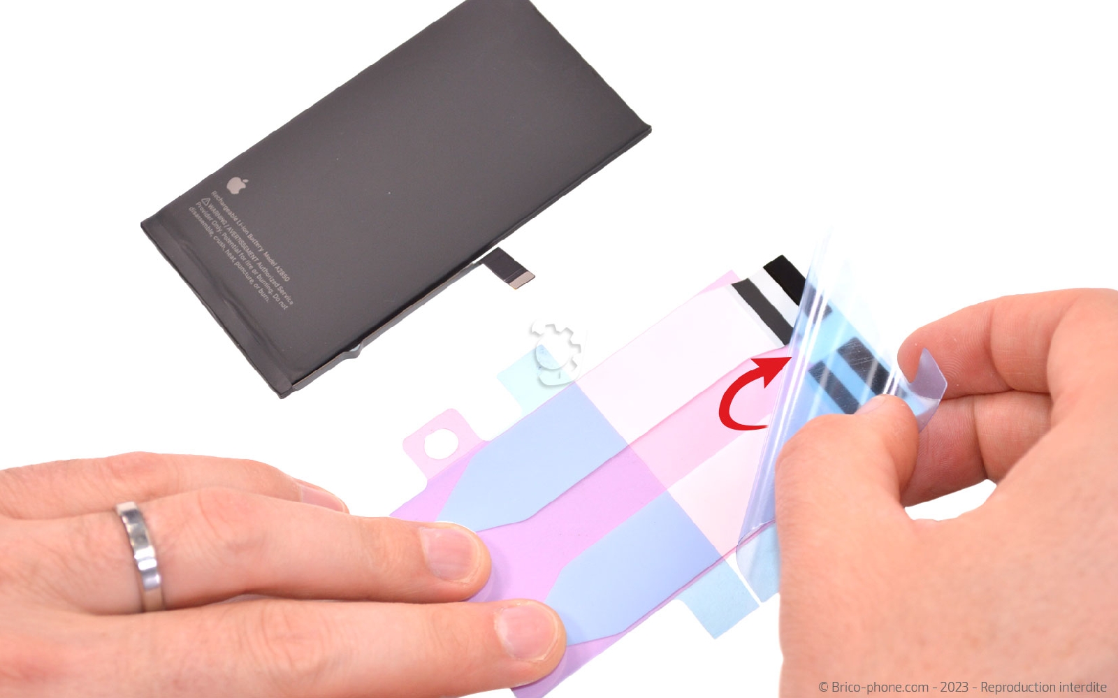 Comment changer la batterie sur iPhone 14 Plus photo 1