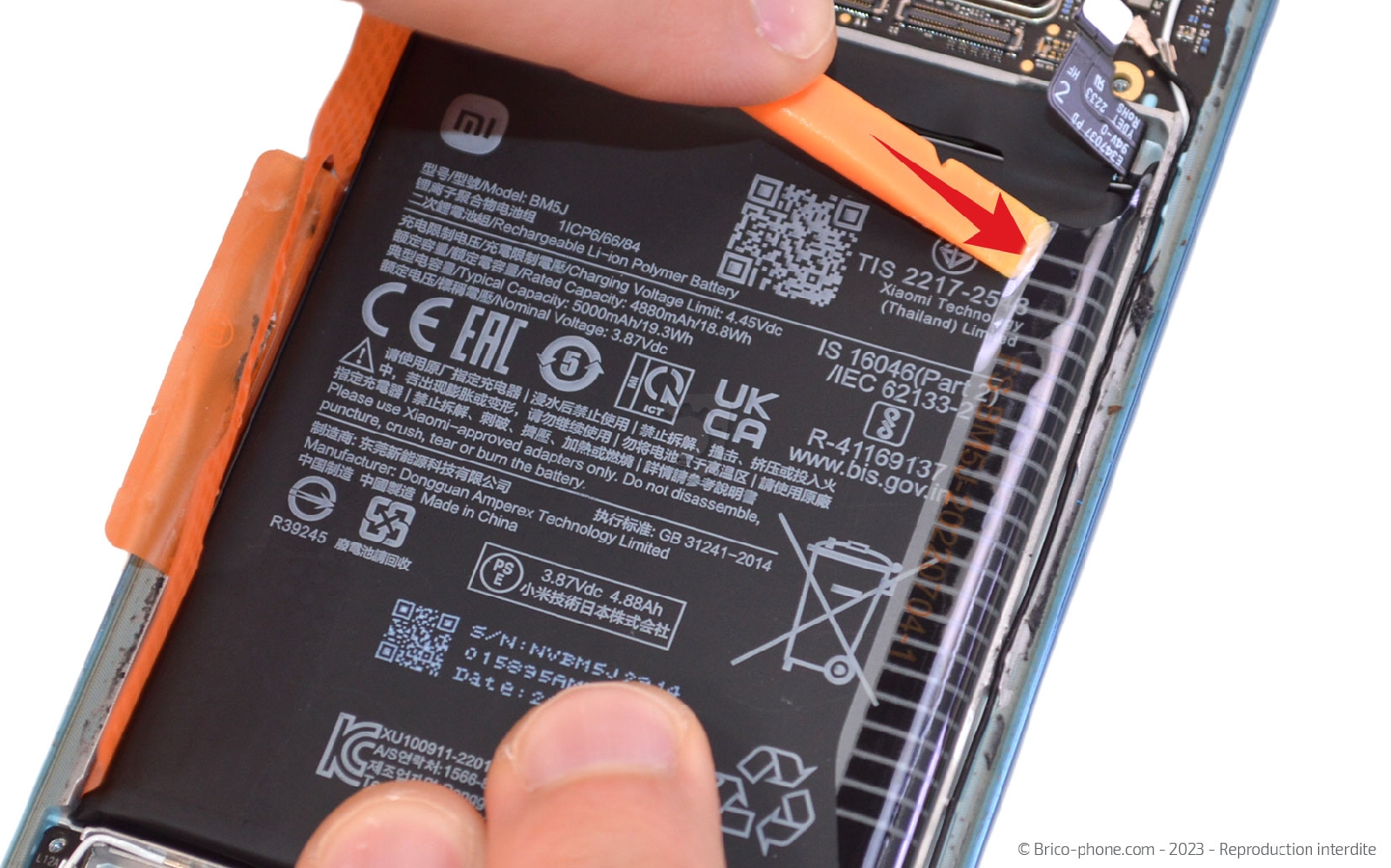 Comment changer la batterie sur 12T photo 3