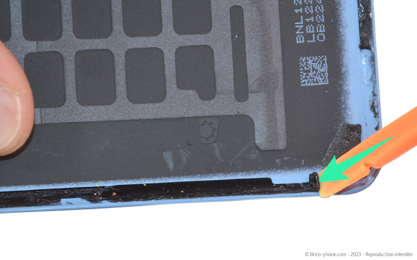 Comment changer le connecteur de charge sur 12T photo 1