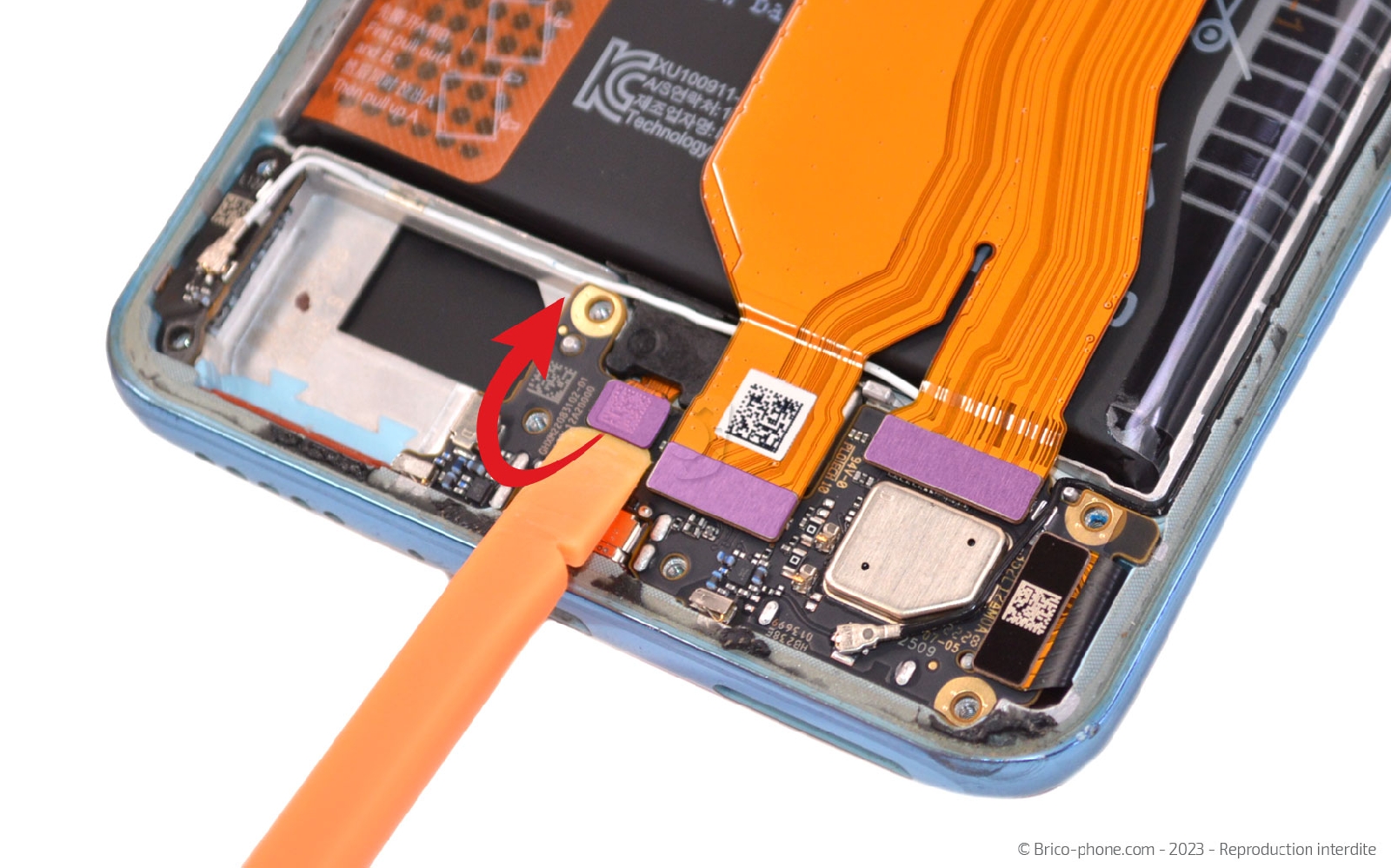 Comment changer le connecteur de charge sur 12T photo 1