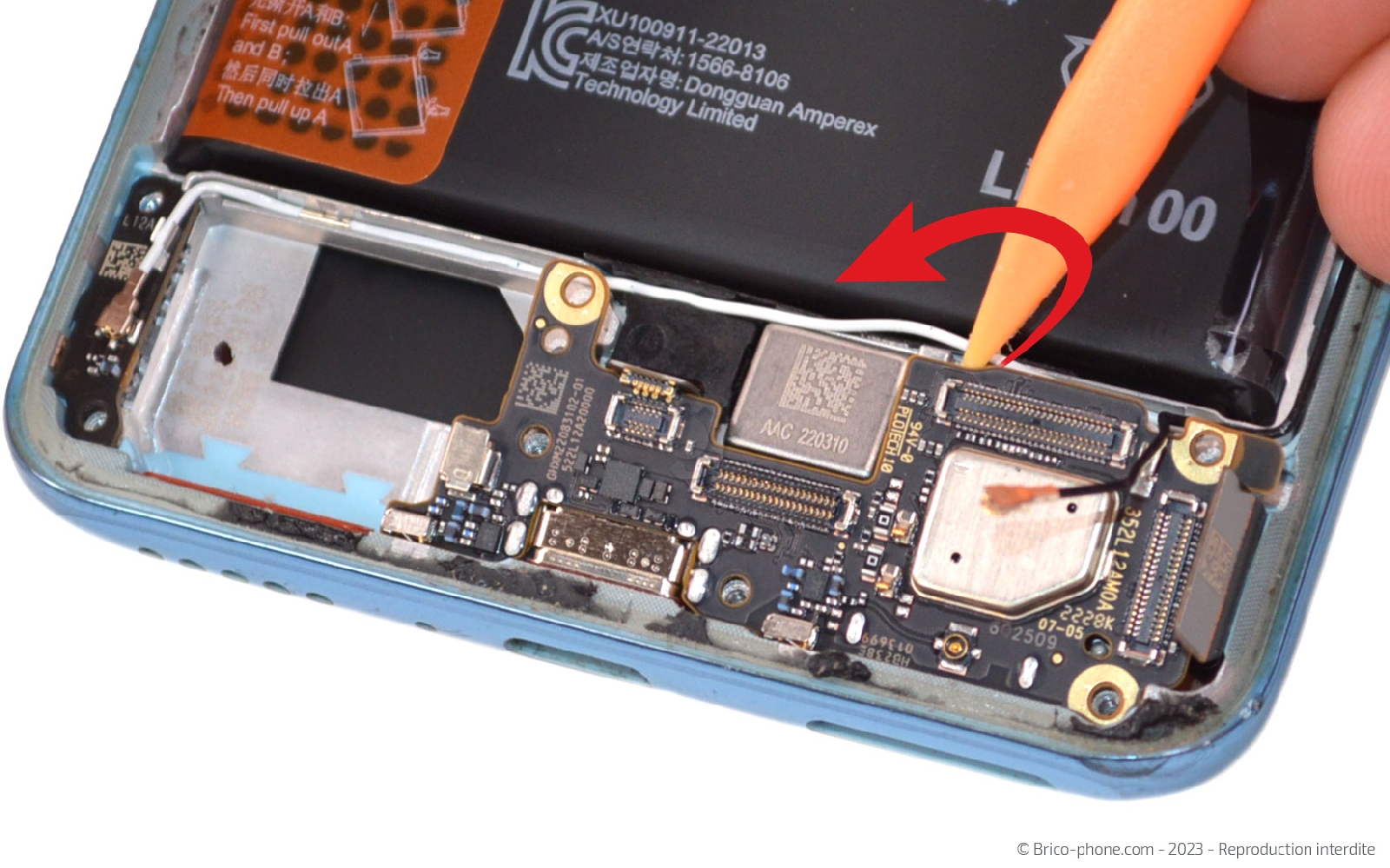 Comment changer le connecteur de charge sur 12T photo 1