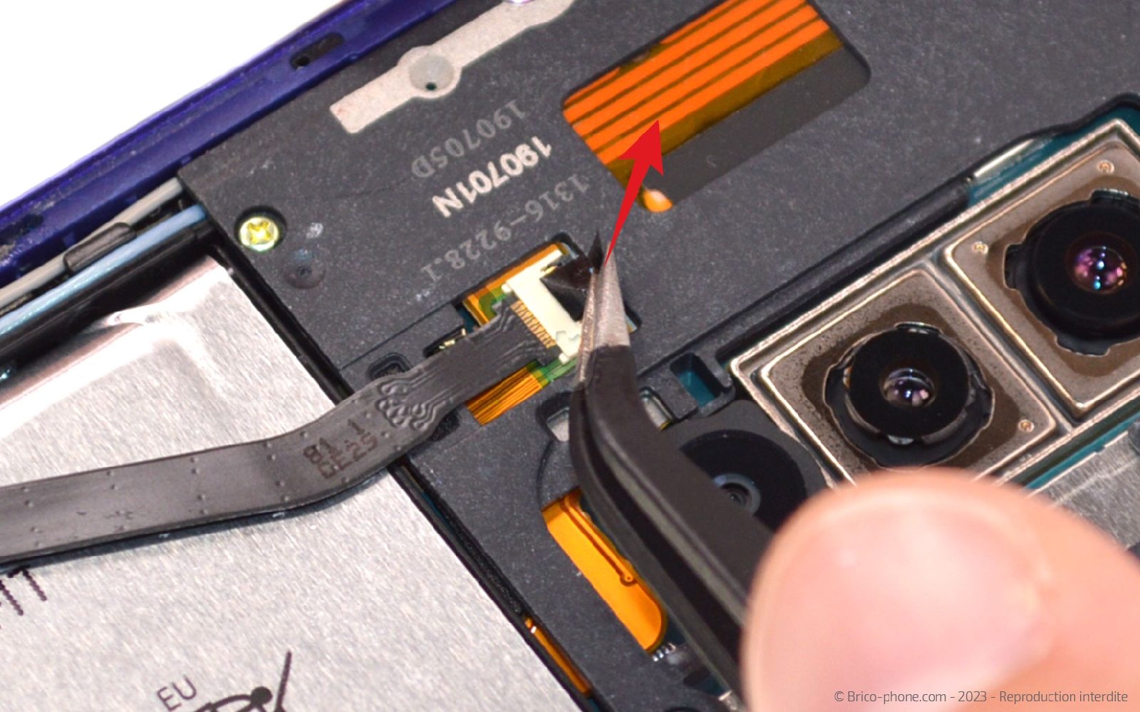 Comment changer la batterie sur Xperia 1 photo 1