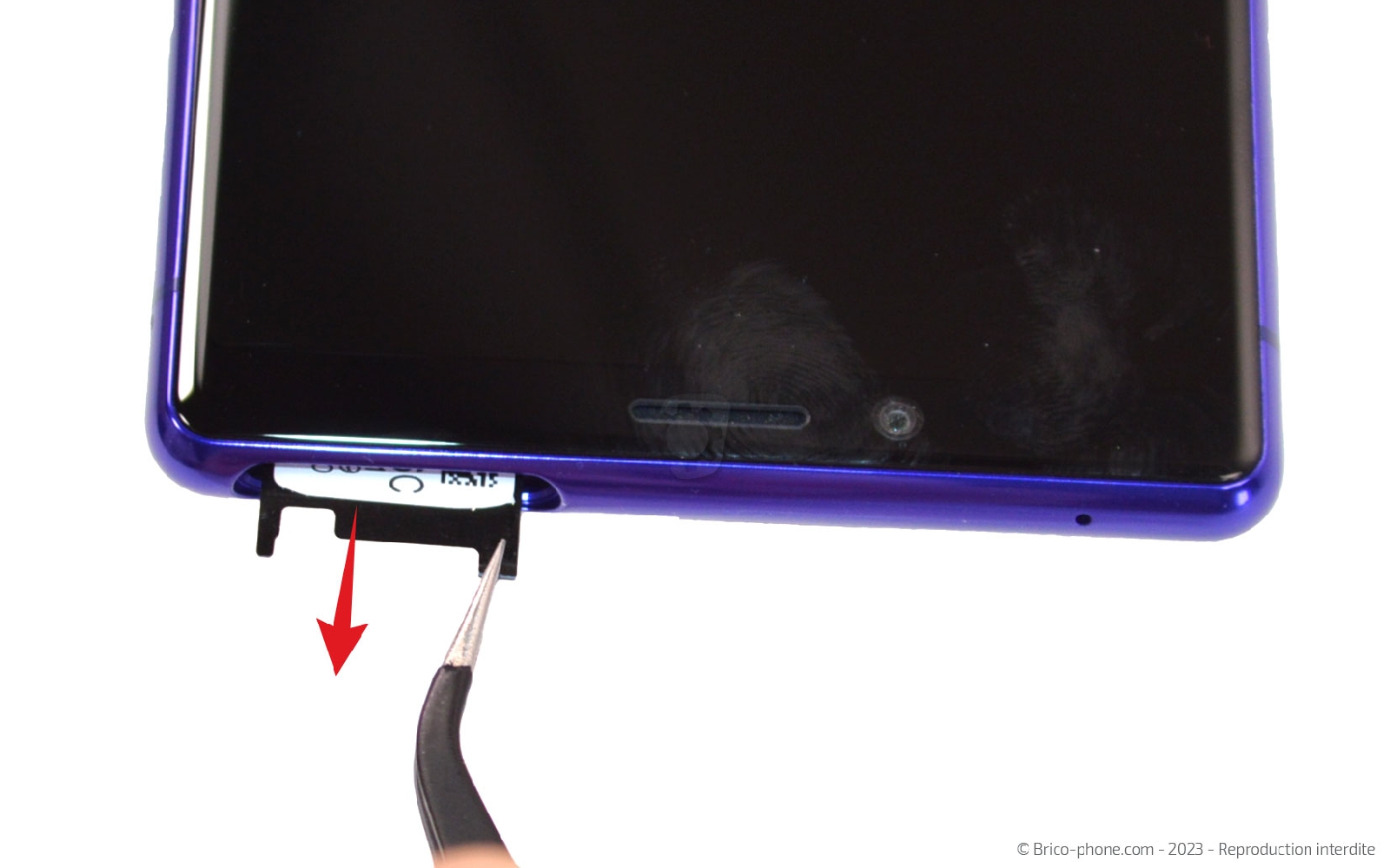 Comment changer la batterie sur Xperia 1 photo 3