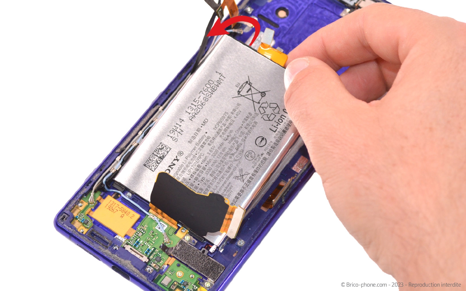 Comment changer la batterie sur Xperia 1 photo 3