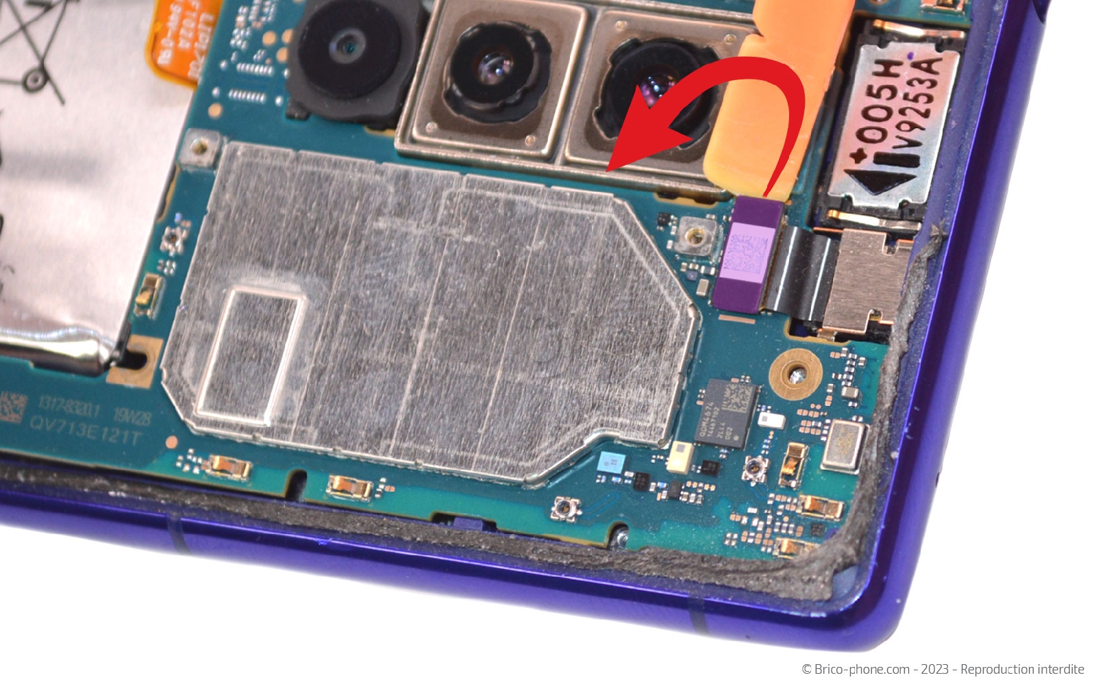 Comment changer la batterie sur Xperia 1 photo 3