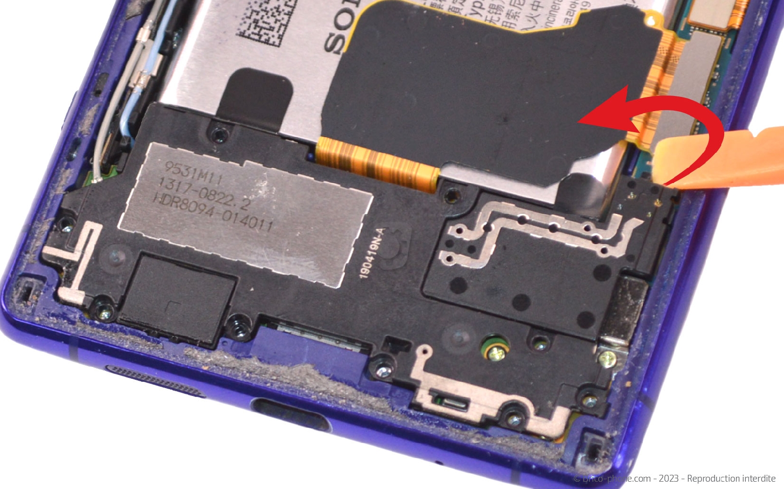 Comment changer la batterie sur Xperia 1 photo 2