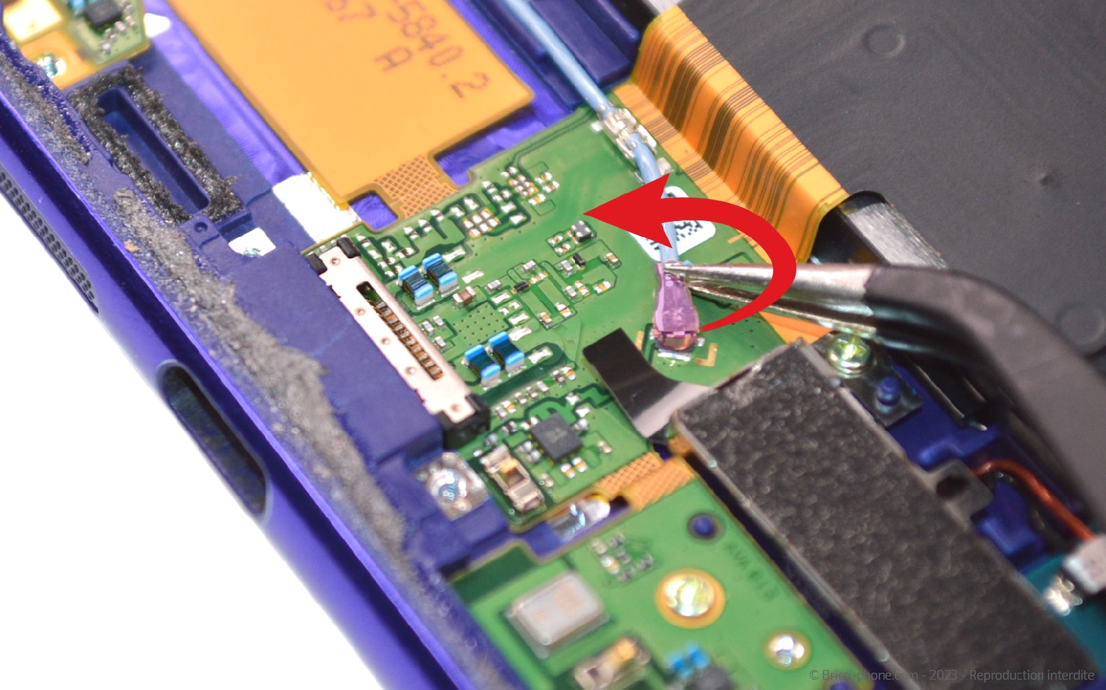 Comment changer le connecteur de charge sur Xperia 1 photo 2