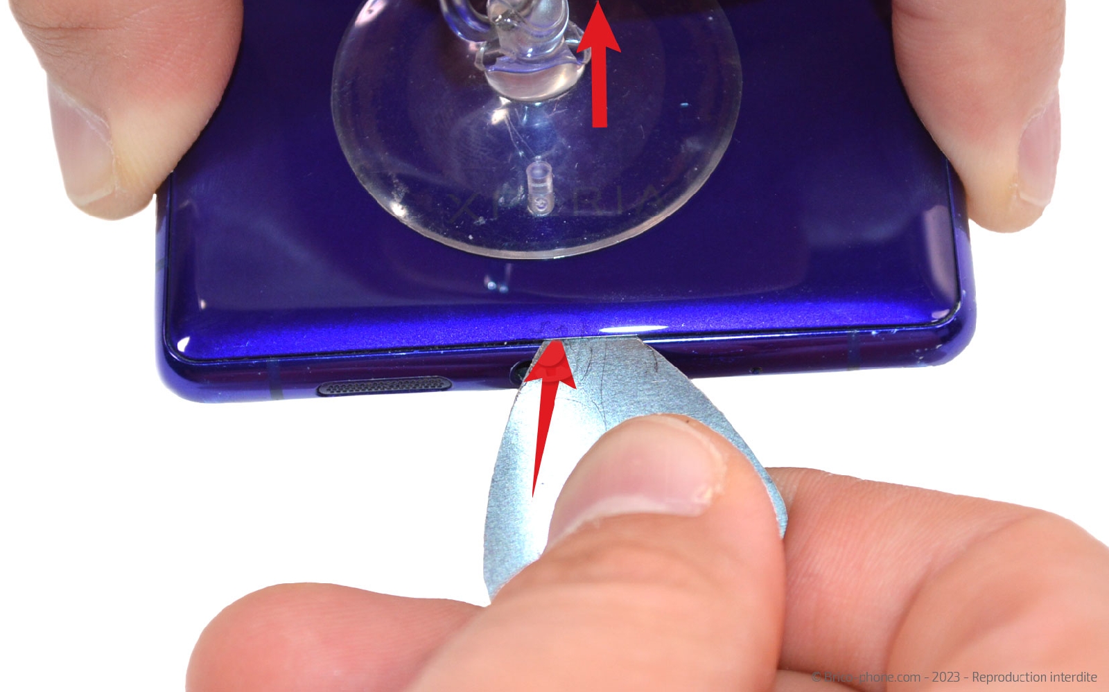 Comment changer le connecteur de charge sur Xperia 1 photo 2