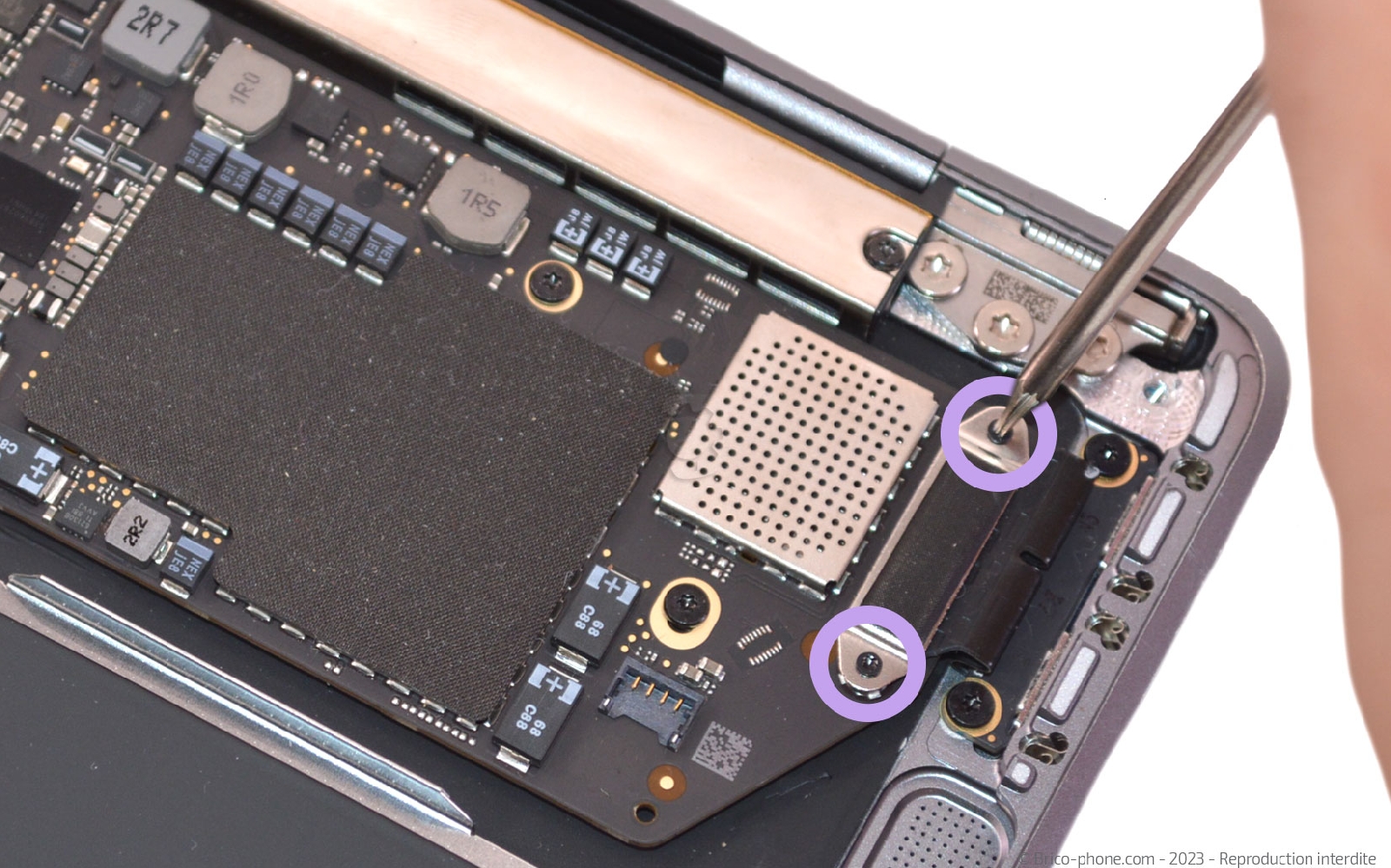 Comment changer la batterie sur Macbook Air 13 pouces A1932 EMC 3184 - 2019 photo 1