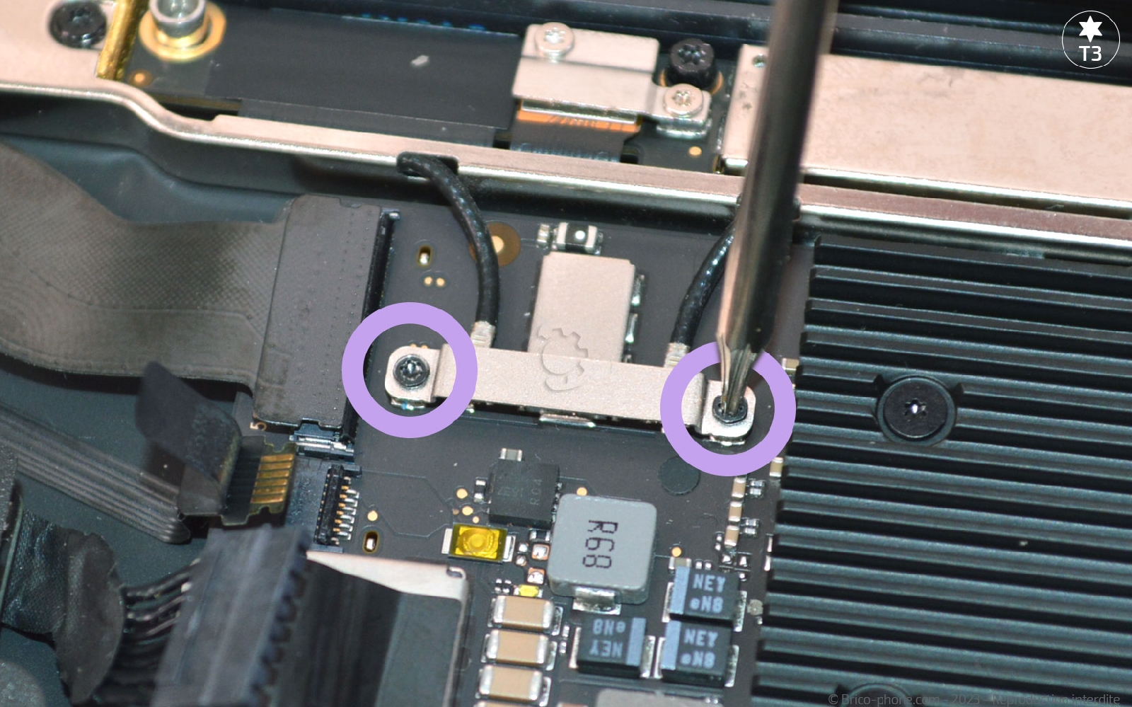 Comment changer la batterie sur Macbook Air 13 pouces A1932 EMC 3184 - 2019 photo 1