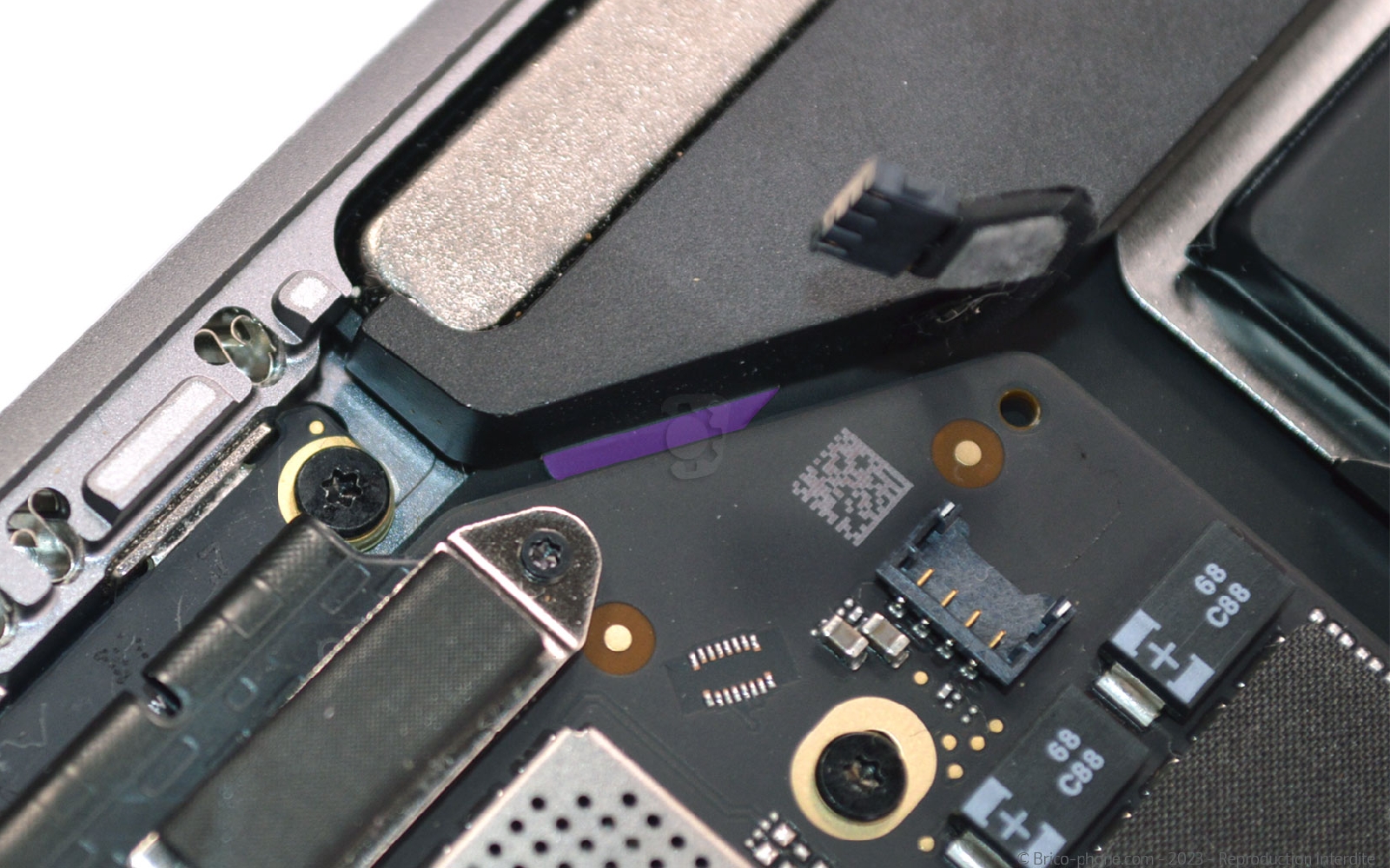 Comment changer la batterie sur Macbook Air 13 pouces A1932 EMC 3184 - 2019 photo 1