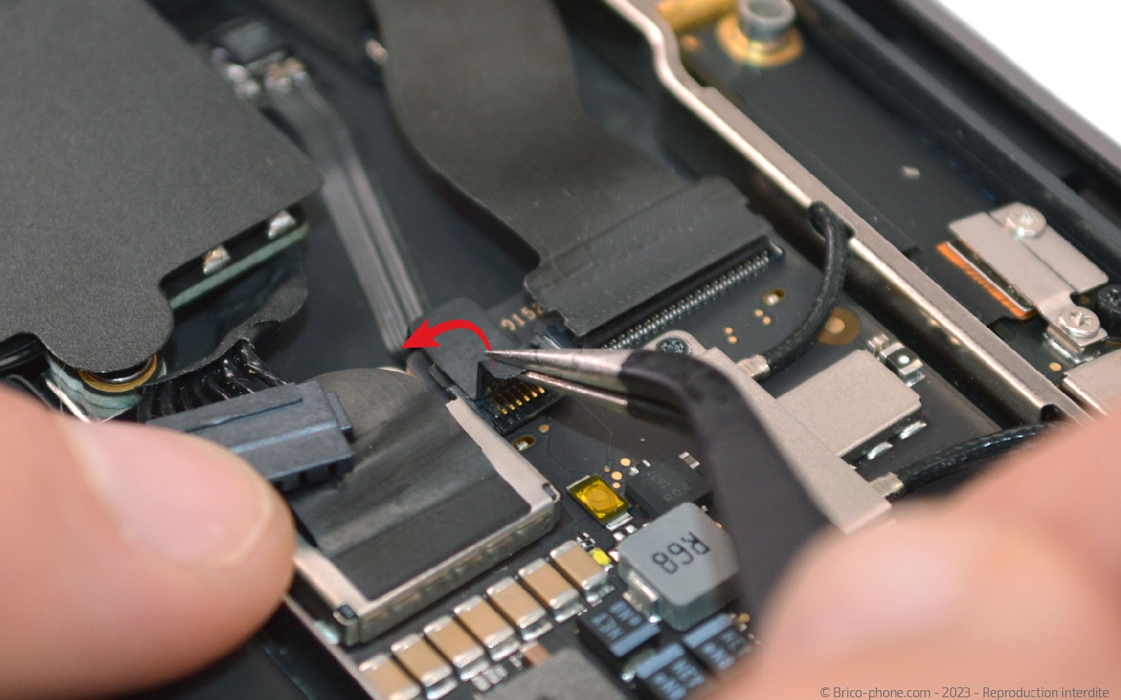 Comment changer la batterie sur Macbook Air 13 pouces A1932 EMC 3184 - 2019 photo 1