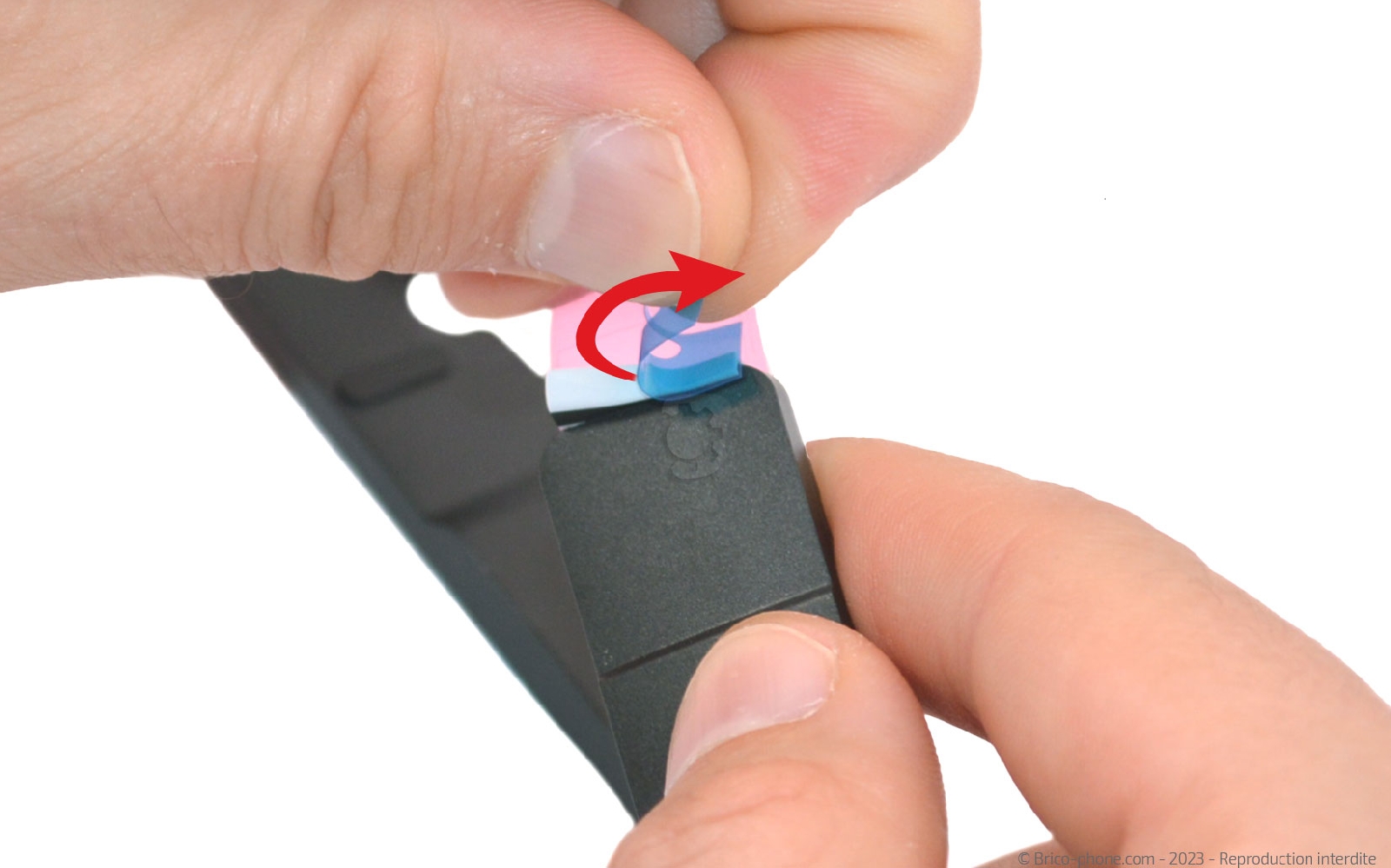 Comment changer les haut-parleurs sur Macbook Air 13 pouces A1932 EMC 3184 - 2019 photo 2