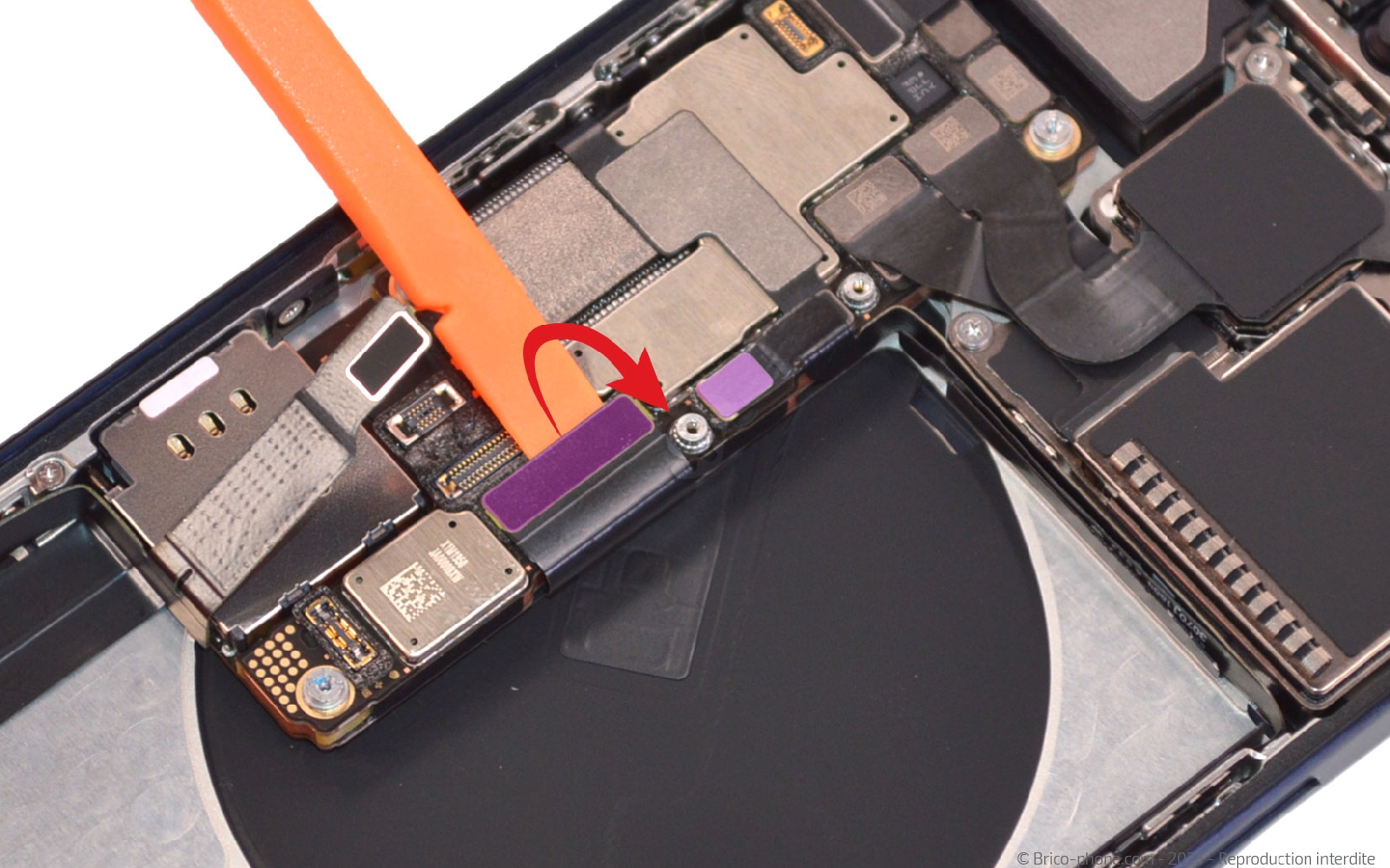 Guide de réparation sur iPhone 15 Pro photo 2