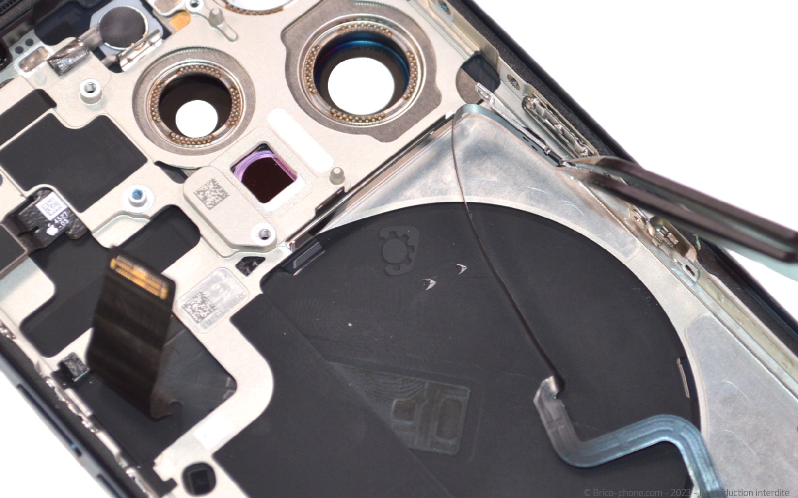 Guide de réparation sur iPhone 15 Pro photo 2