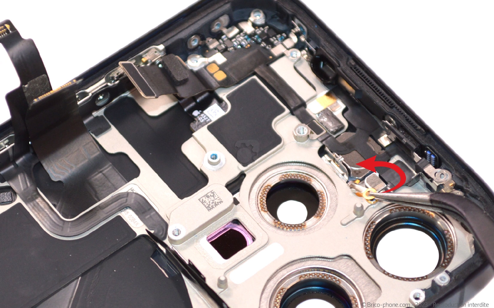 Guide de réparation sur iPhone 15 Pro photo 3