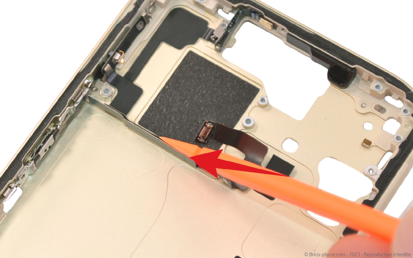Guide de réparation sur iPhone 15 photo 3