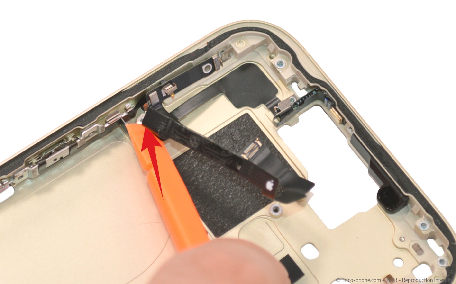 Guide de réparation sur iPhone 15 photo 4