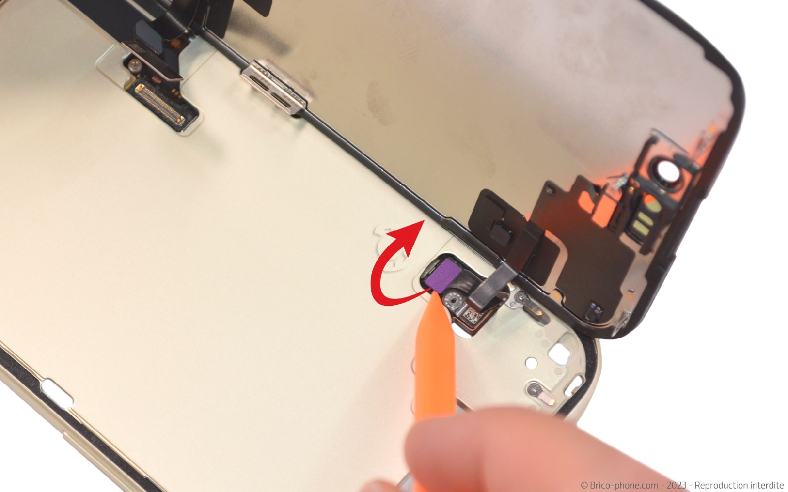 Guide de réparation sur iPhone 15 photo 3