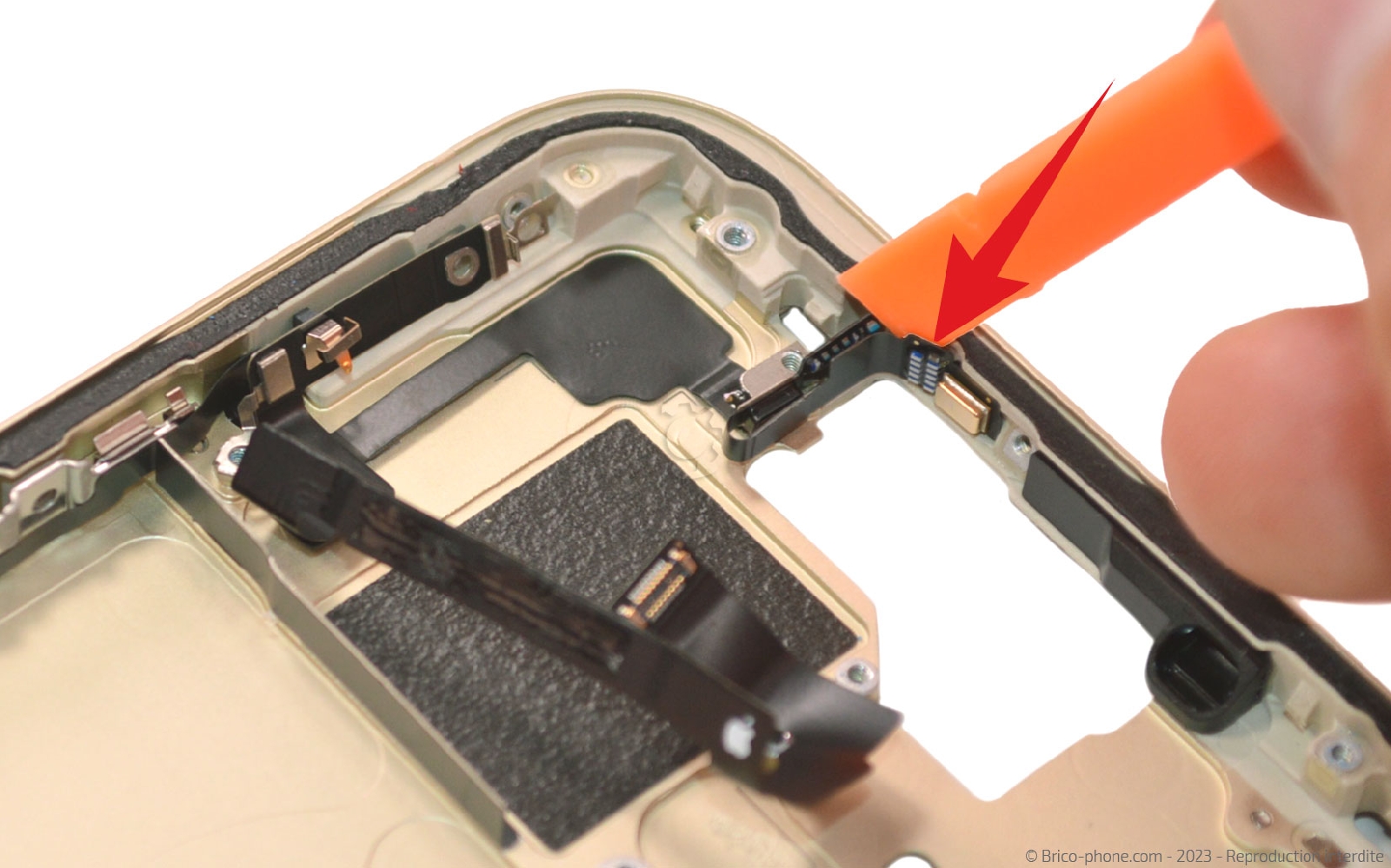 Guide de réparation sur iPhone 15 photo 2