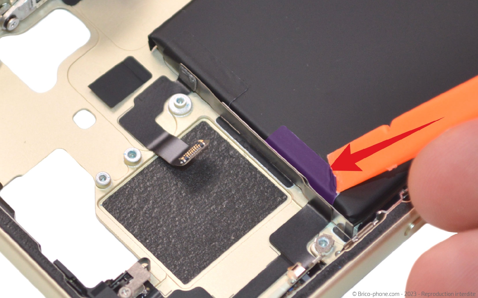 Guide de réparation sur iPhone 15 photo 1