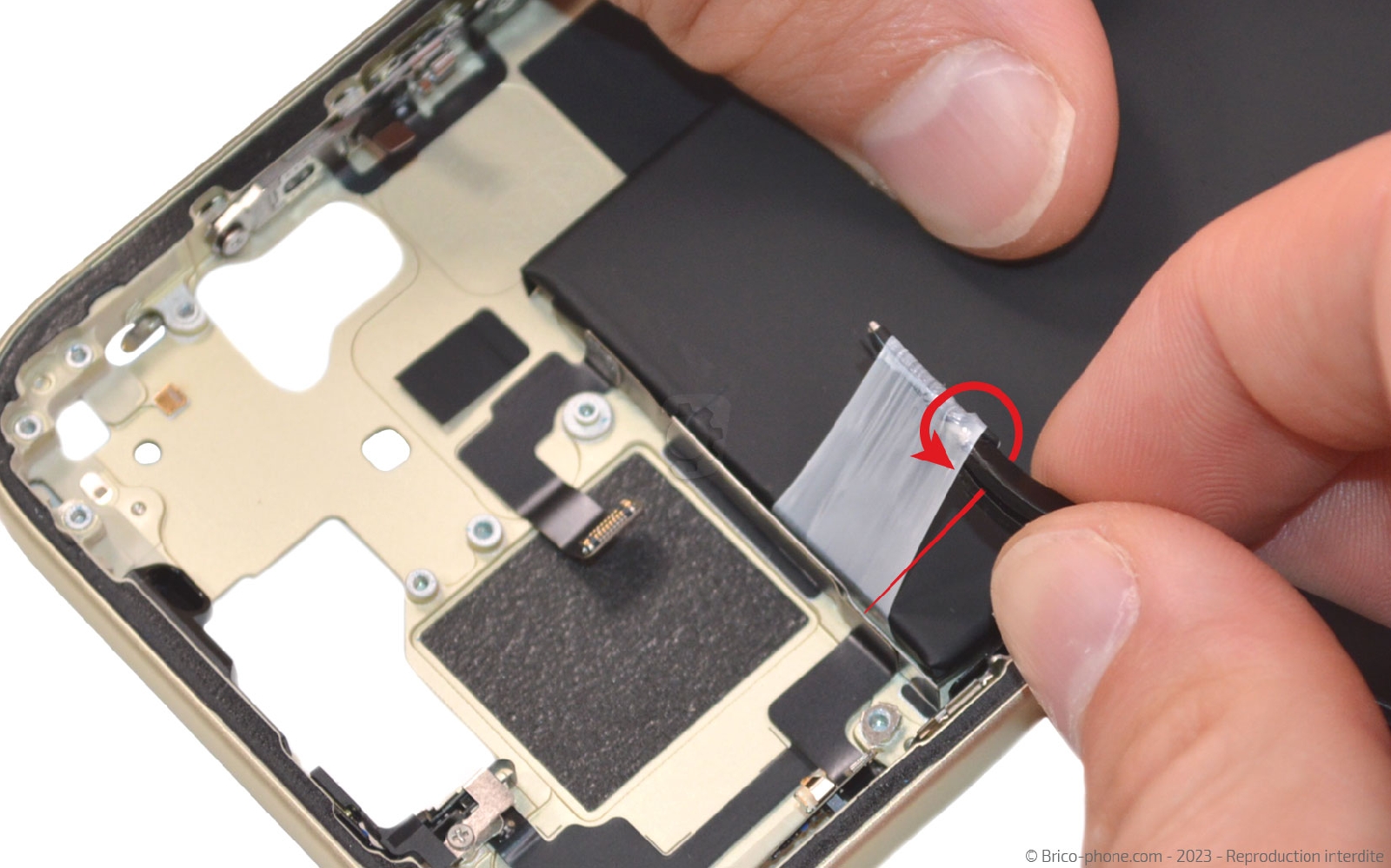 Guide de réparation sur iPhone 15 photo 3