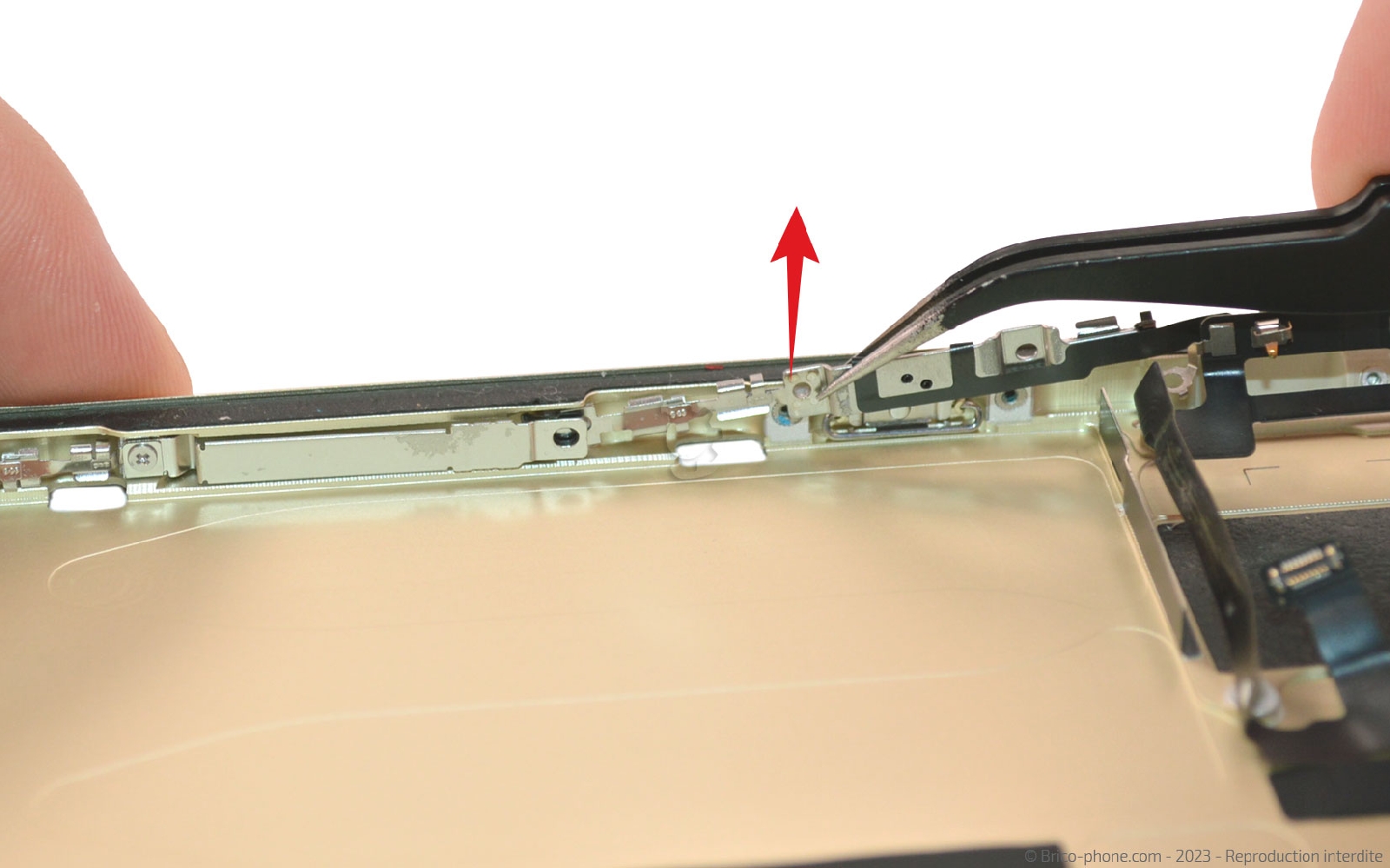 Guide de réparation sur iPhone 15 photo 1