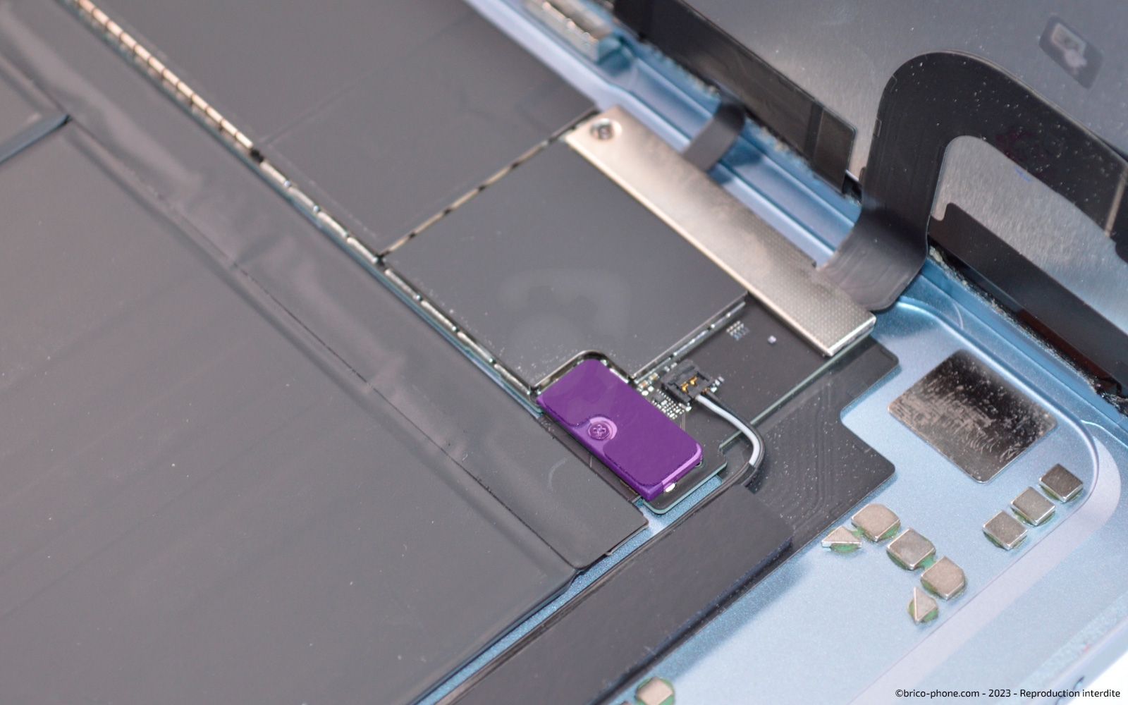 Changer sa batterie sur iPad Air 4 photo 2