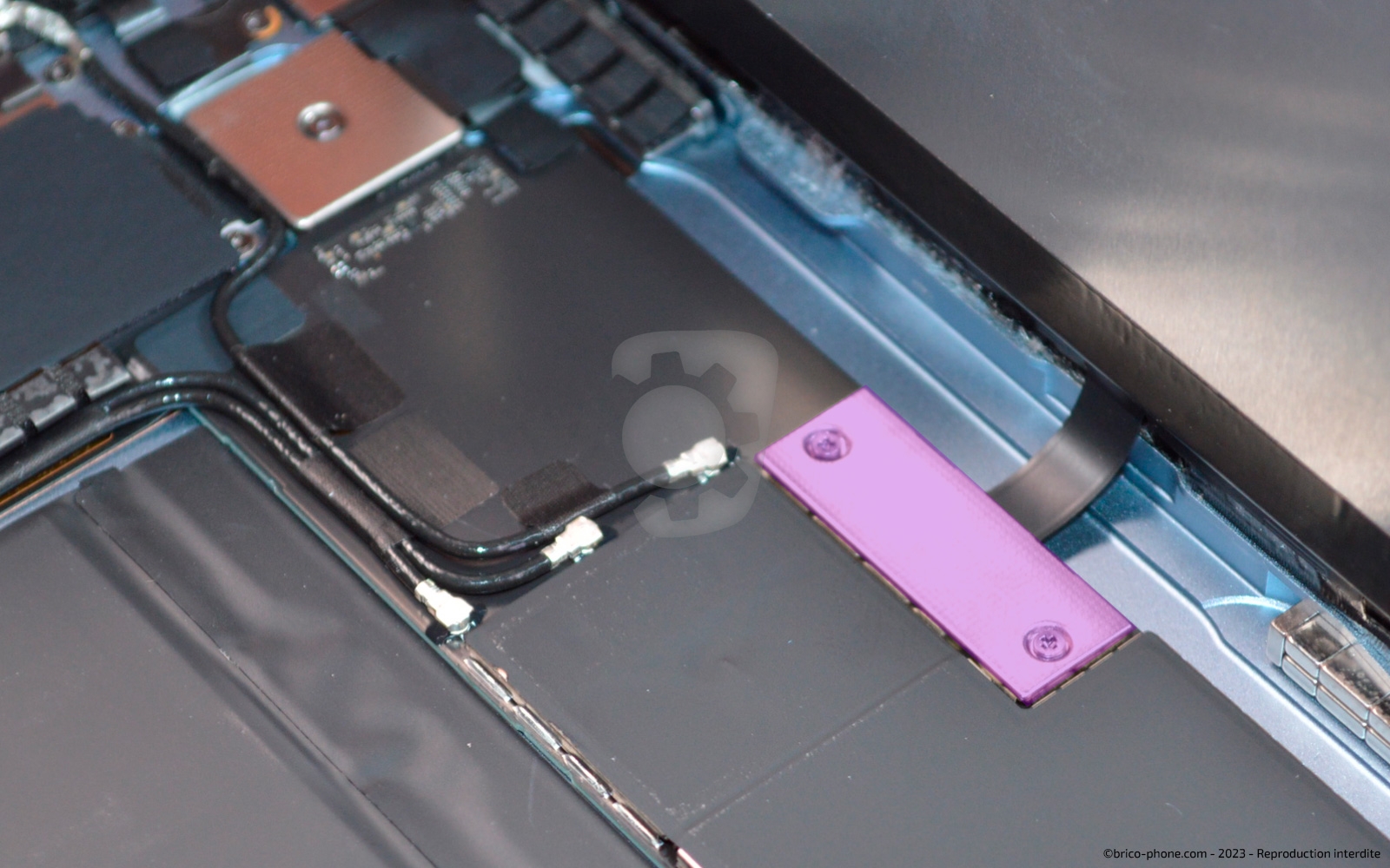 Changer sa batterie sur iPad Air 4 photo 1