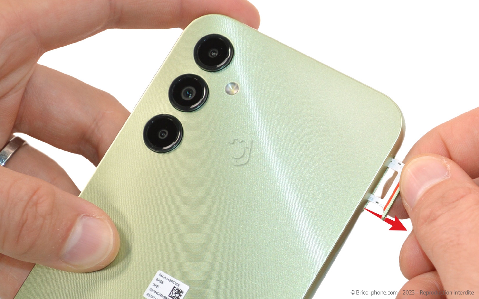 Comment changer le bloc écran  sur Galaxy A14 (5G) photo 2