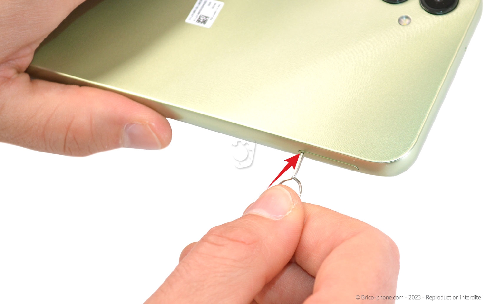 Comment changer la batterie sur Galaxy A14 (5G) photo 1