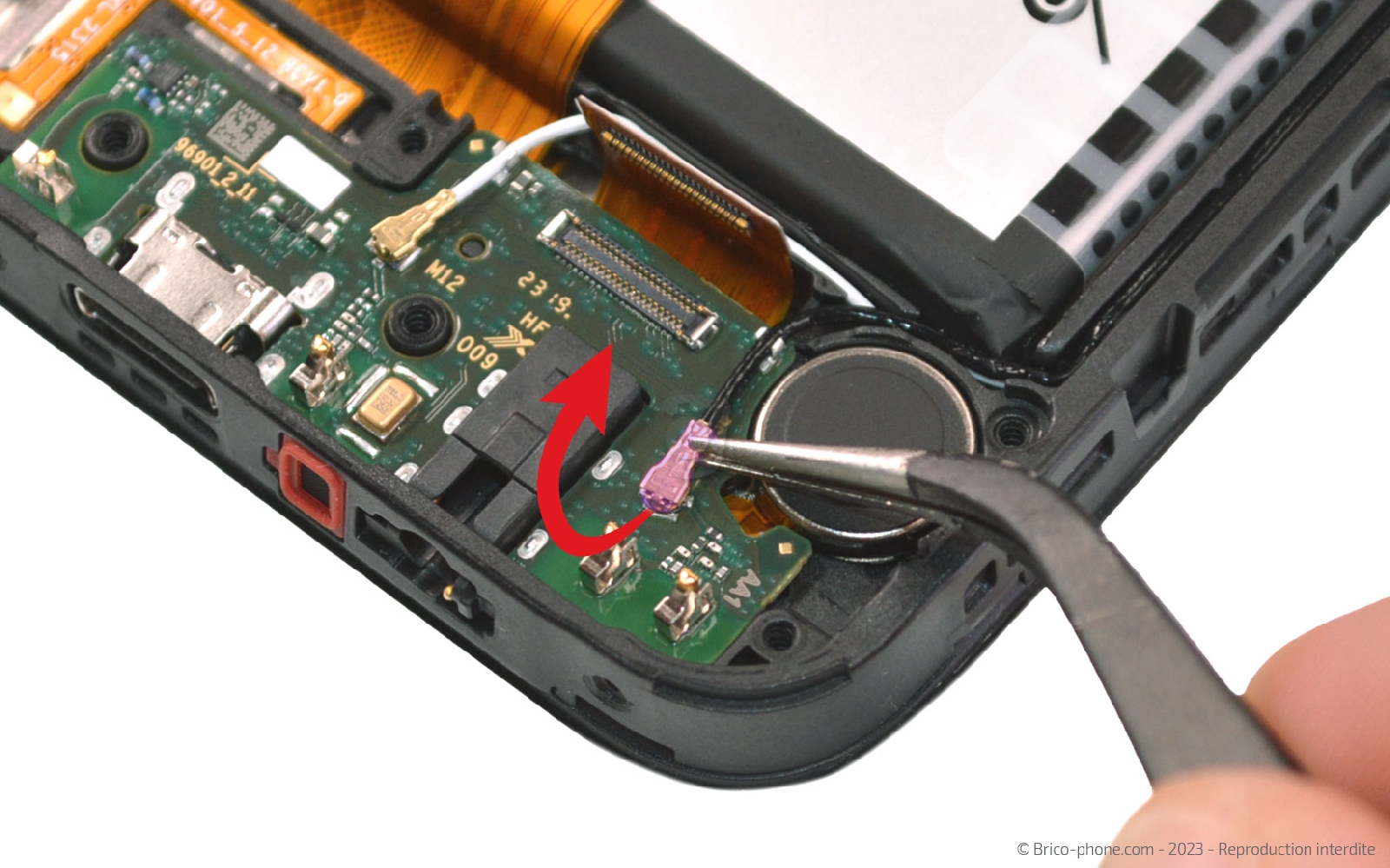 Comment changer le connecteur de charge sur Galaxy A14 (5G) photo 2