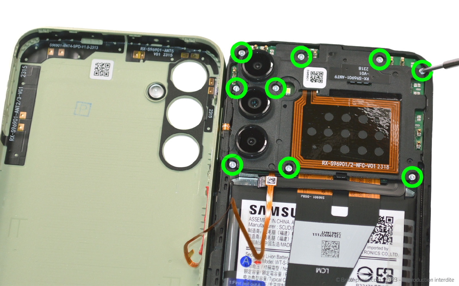 Comment changer le connecteur de charge sur Galaxy A14 (5G) photo 1