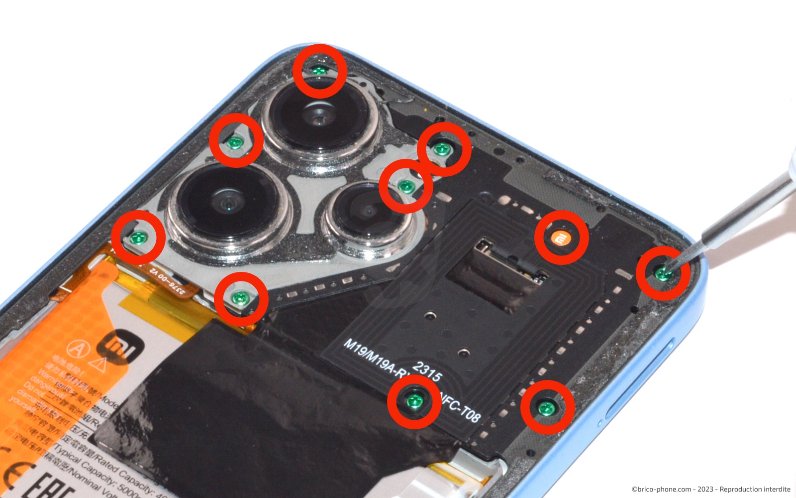 Changer sa batterie sur Redmi 12 (4G et 5G) photo 1