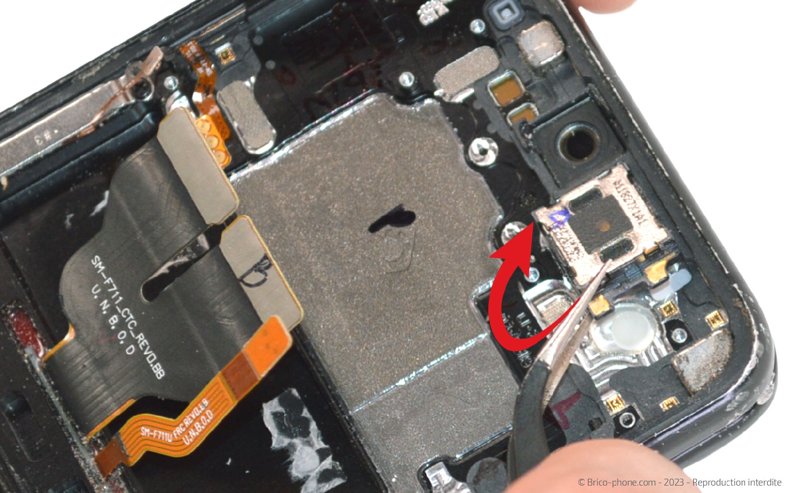 Guide de réparation sur Galaxy Z Flip3 photo 1