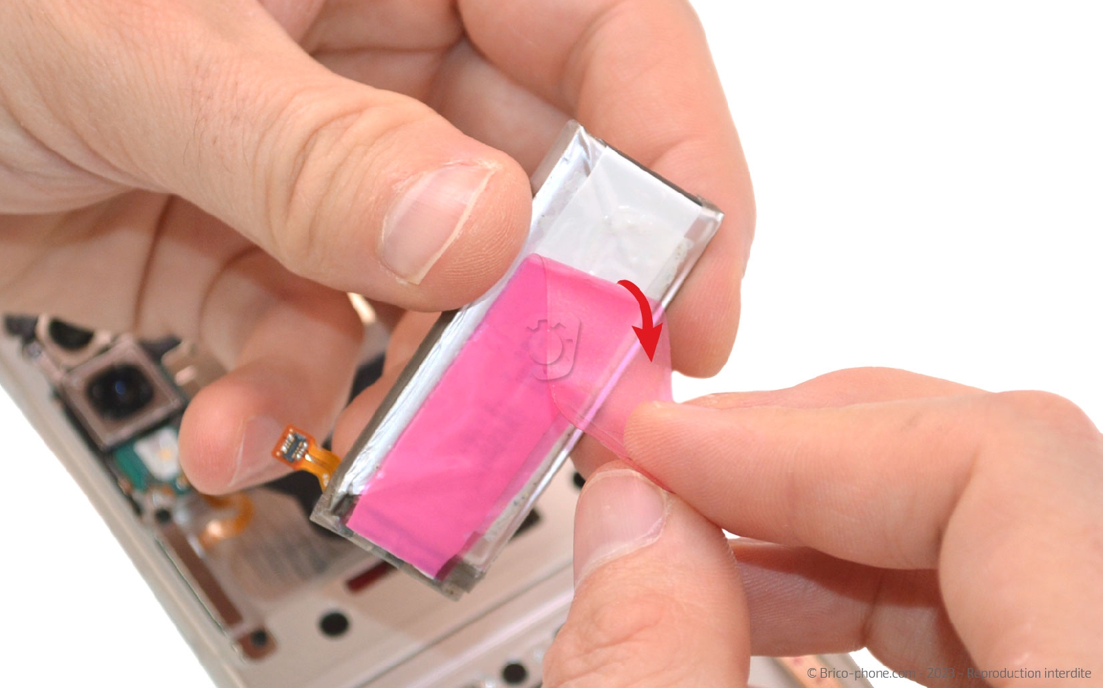 Comment changer les batteries sur Galaxy Z Flip3 photo 4