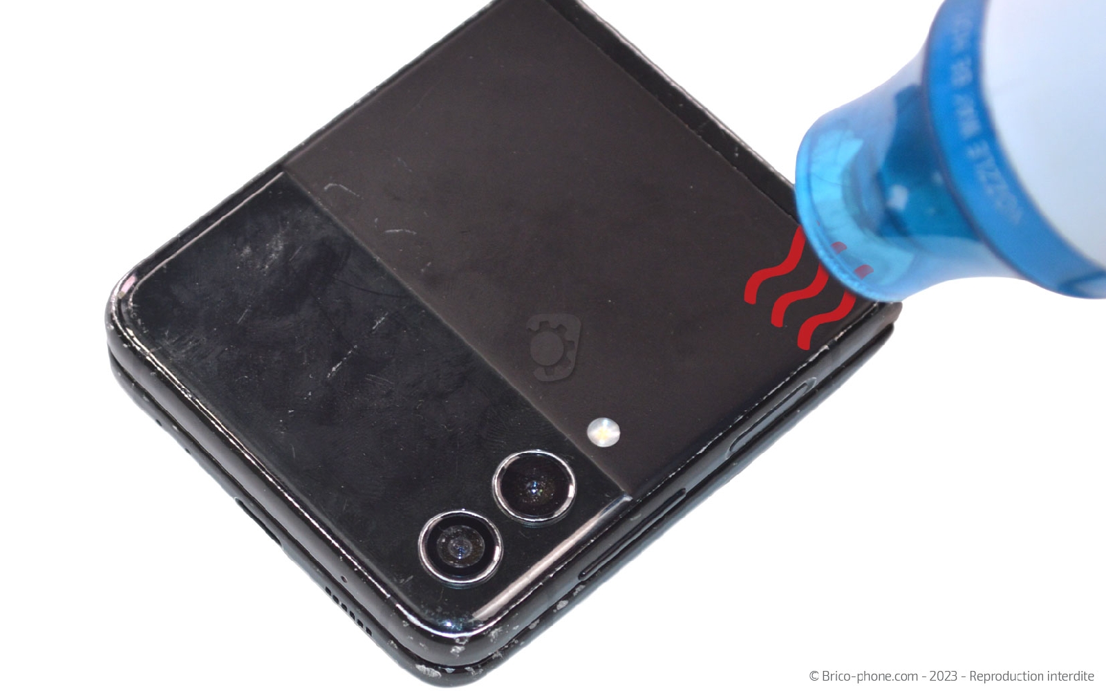 Comment changer les batteries sur Galaxy Z Flip3 photo 2