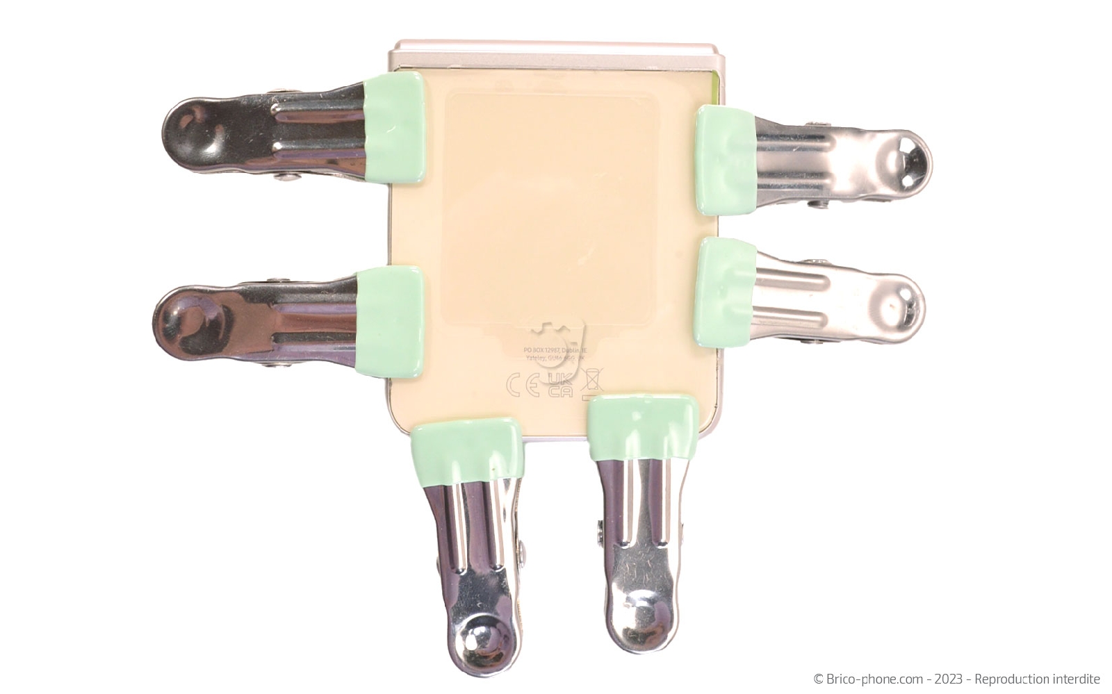 Comment changer le connecteur de charge sur Galaxy Z Flip3 photo 4