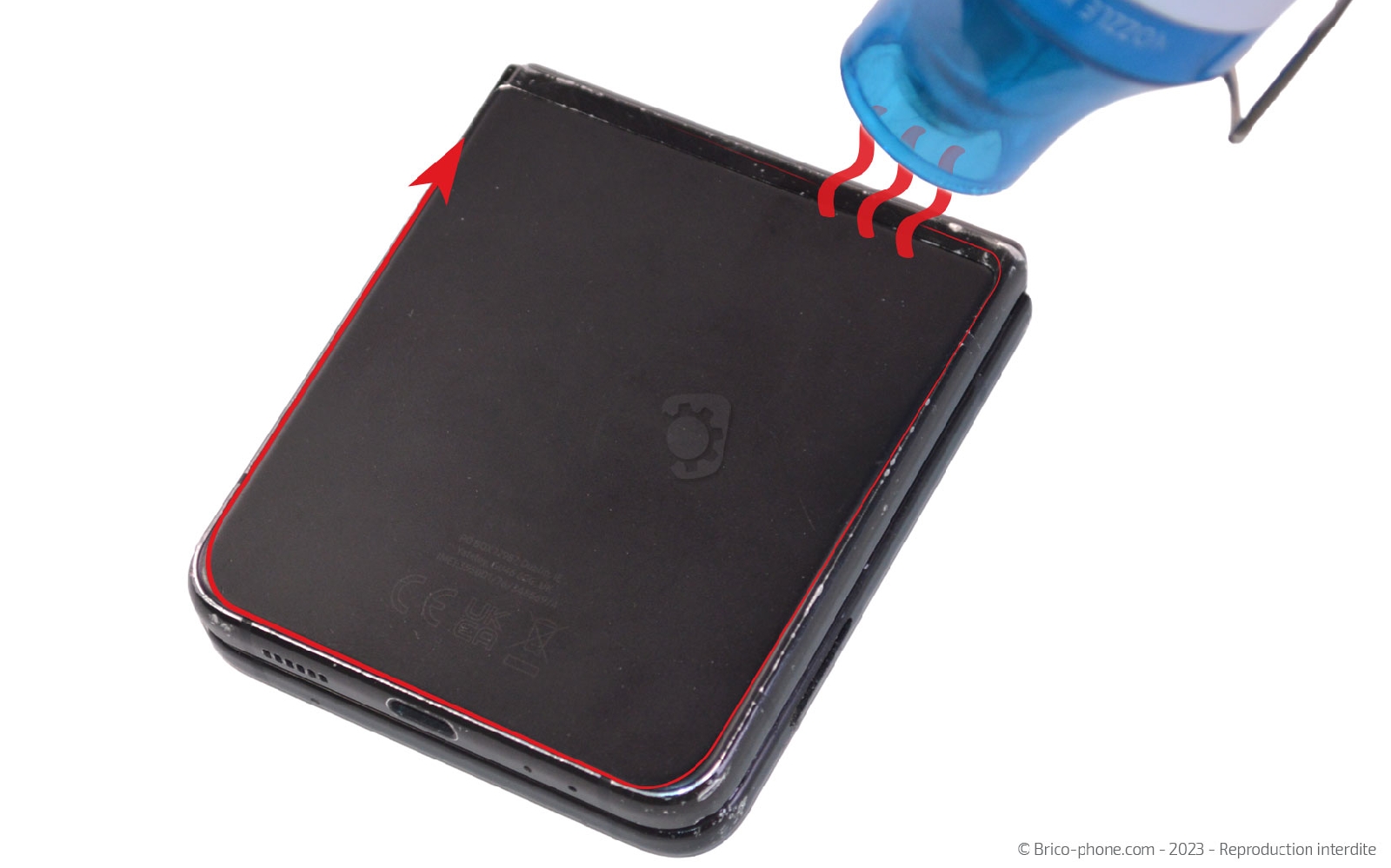 Comment changer le connecteur de charge sur Galaxy Z Flip3 photo 2