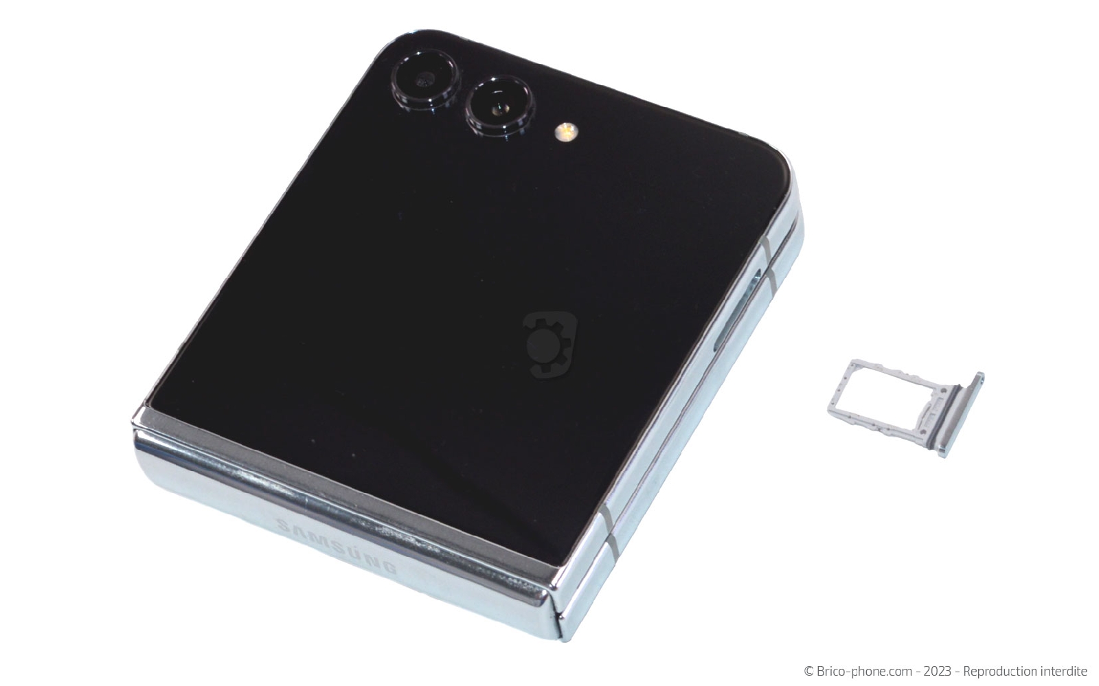 Comment changer le connecteur de charge sur Galaxy Z Flip5 photo 3